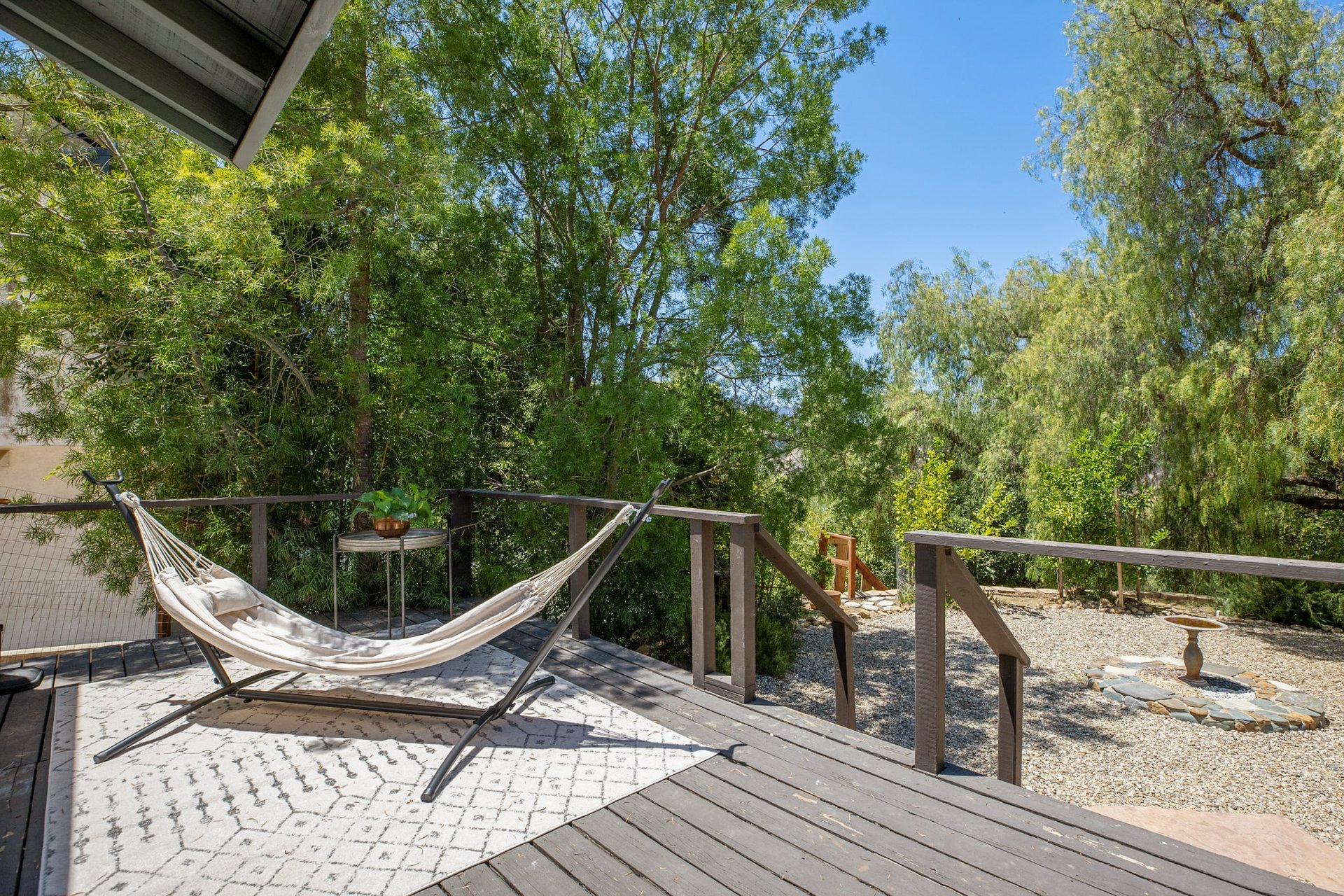 2708 Topanga Skyline Dr