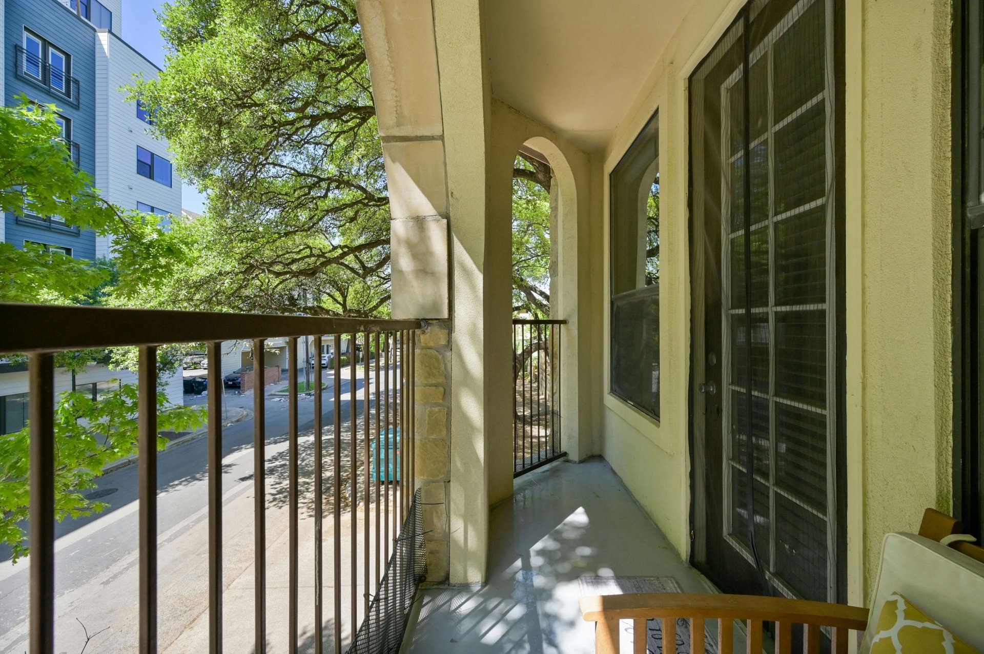 2505 San Gabriel Street #207