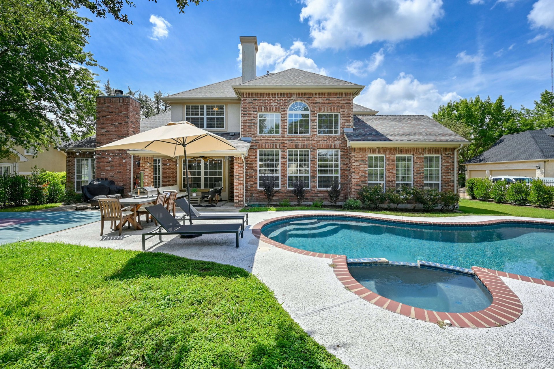 4317 Rio Robles Drive