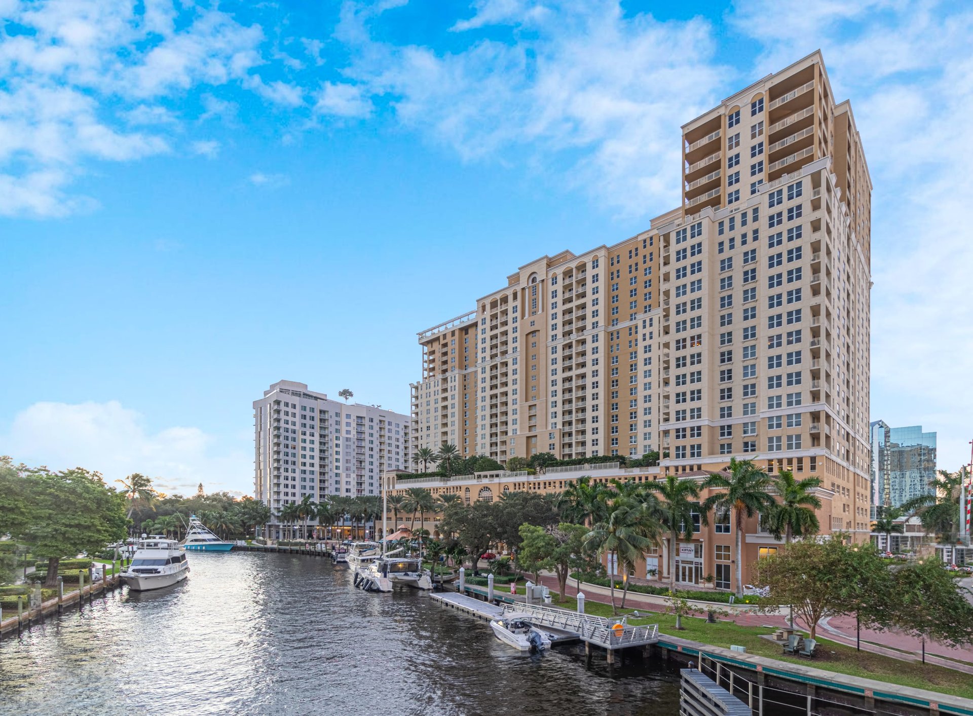 511 SE 5th Ave Unit: 1419