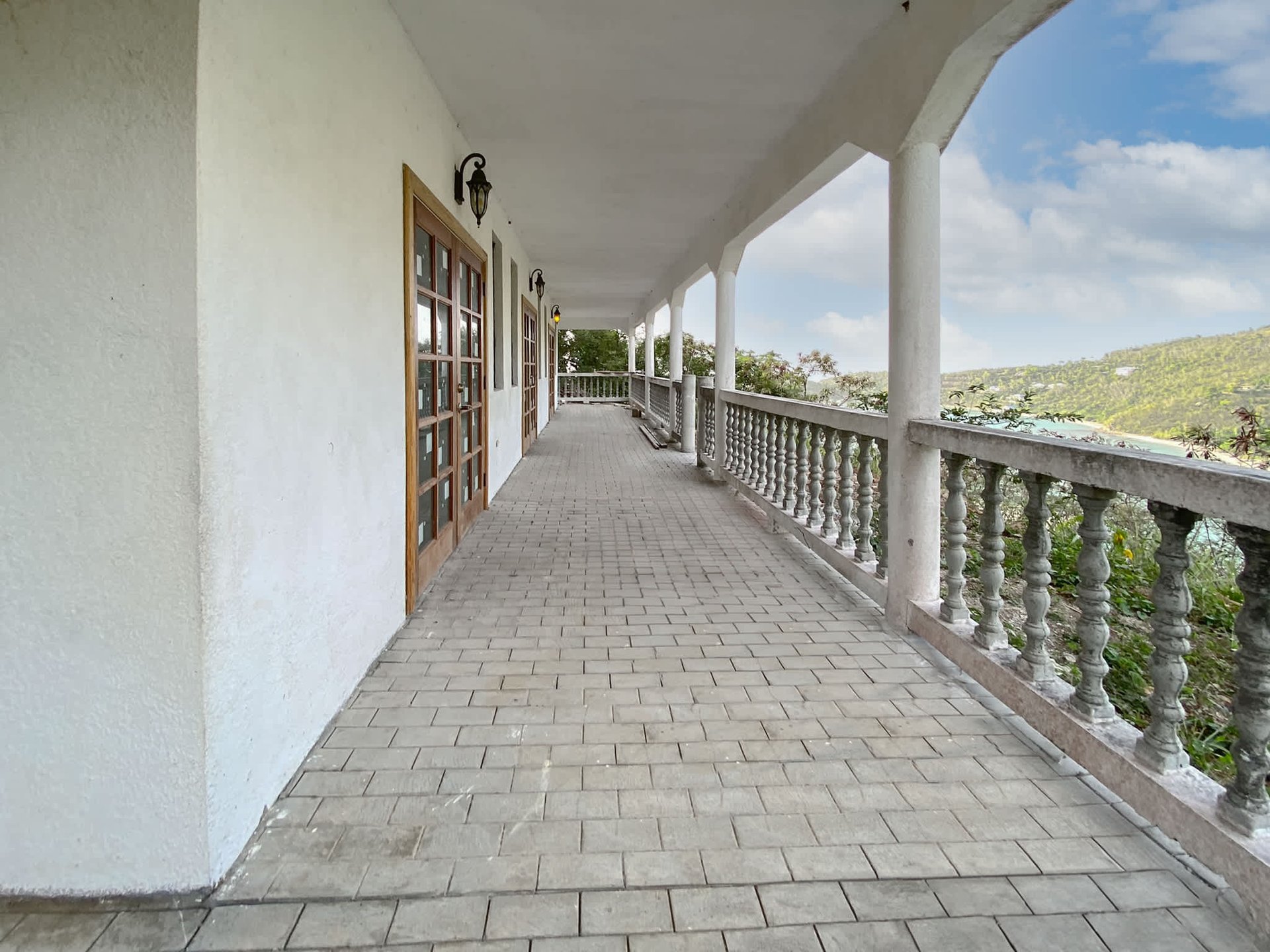 994 Brewers Bay 3 Story Property