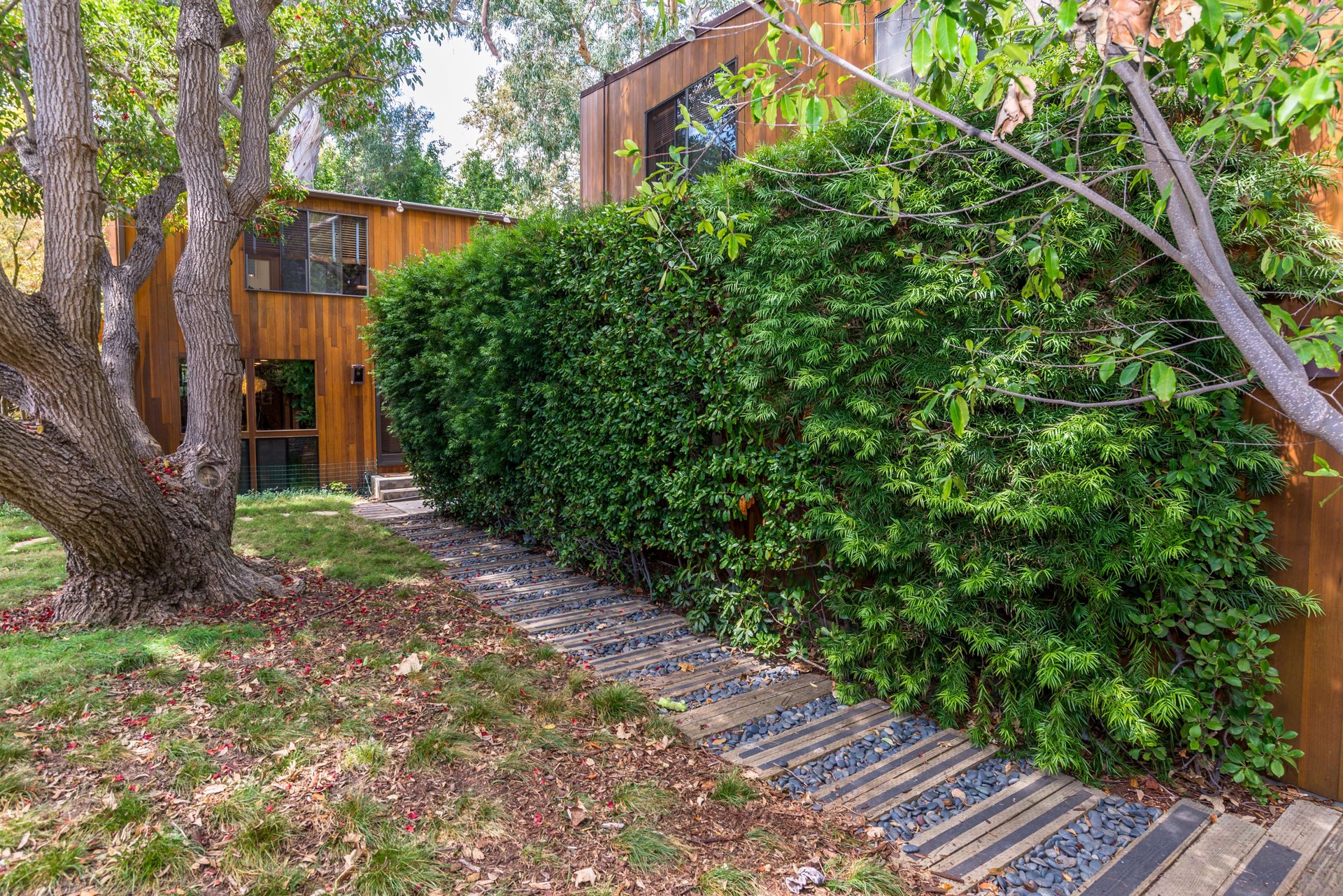 14186 Alisal Ln