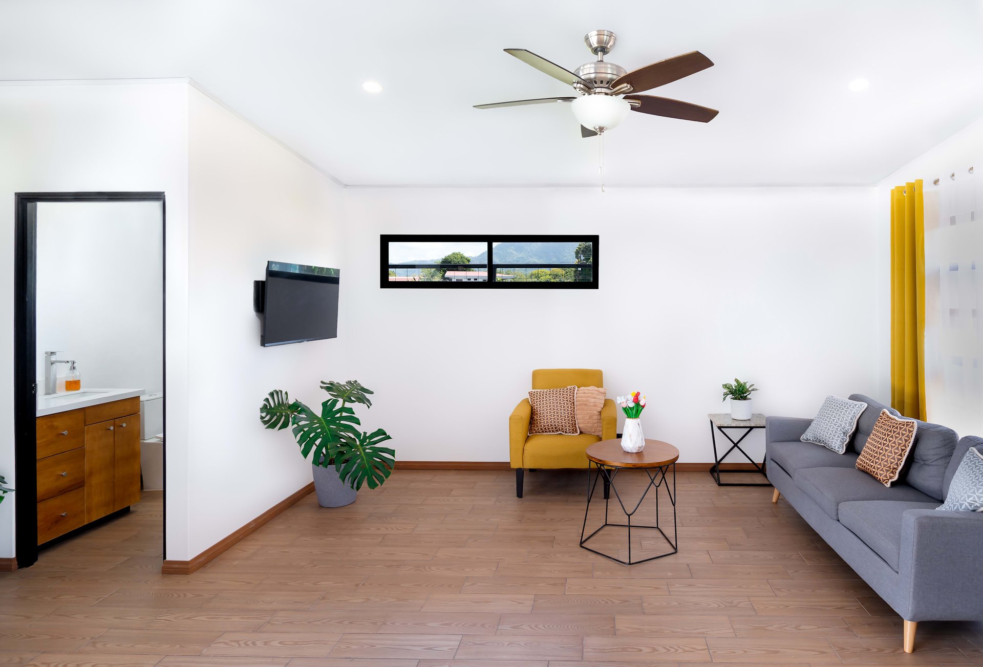 Brand New Beach House, 3 bed, 2.5 bath in Bahia