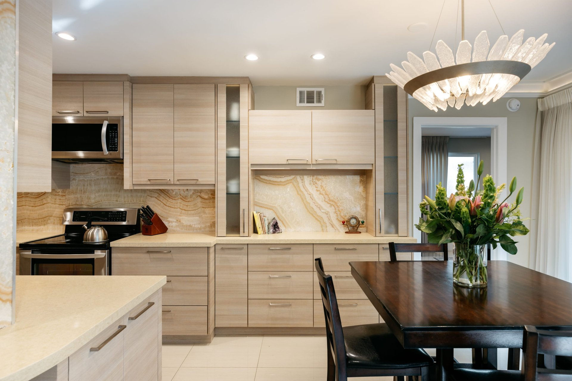 Rare Corner Unit at The Wilshire Barrington