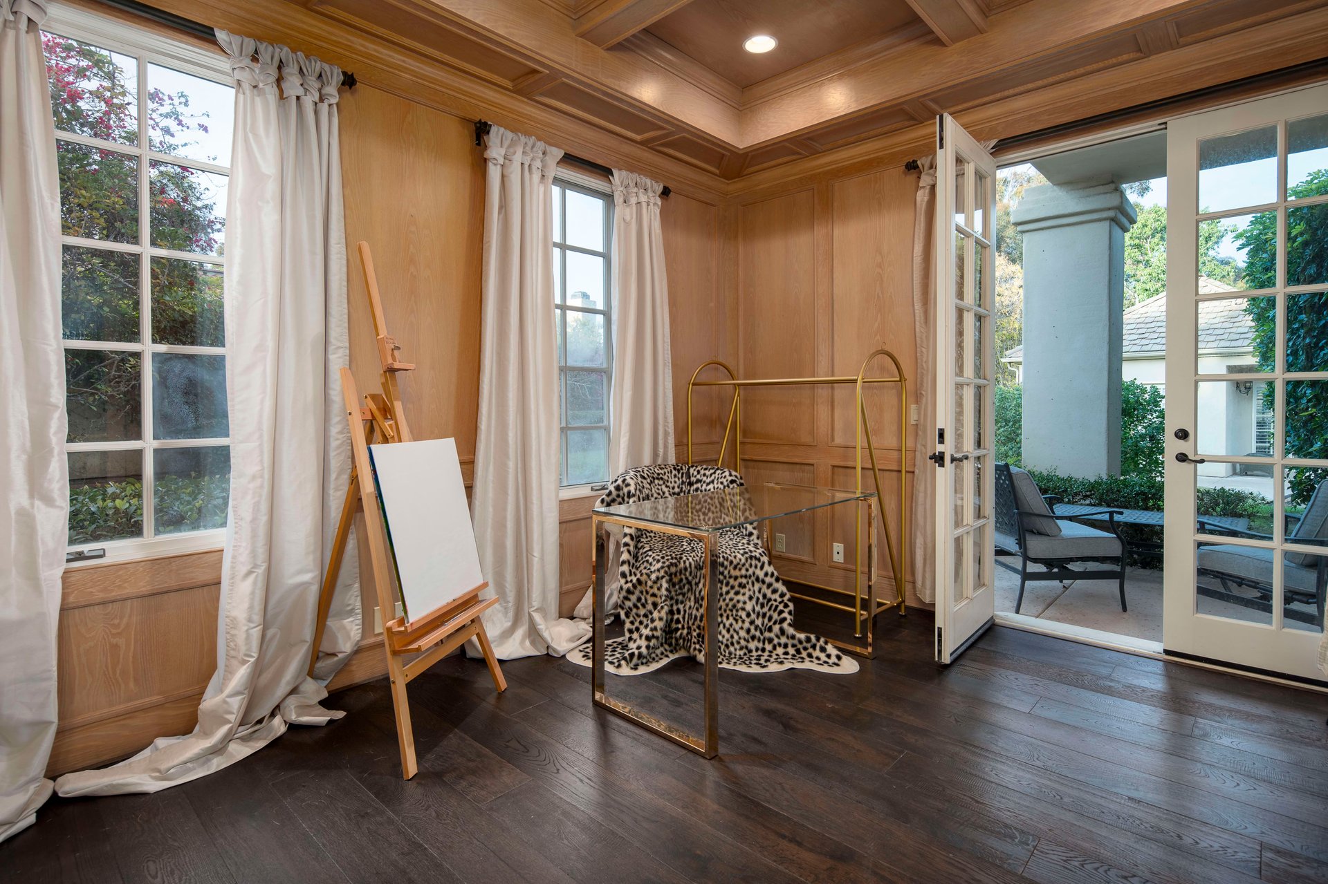 THE ICONIC FAIRBANKS RANCH LIFESTYLE