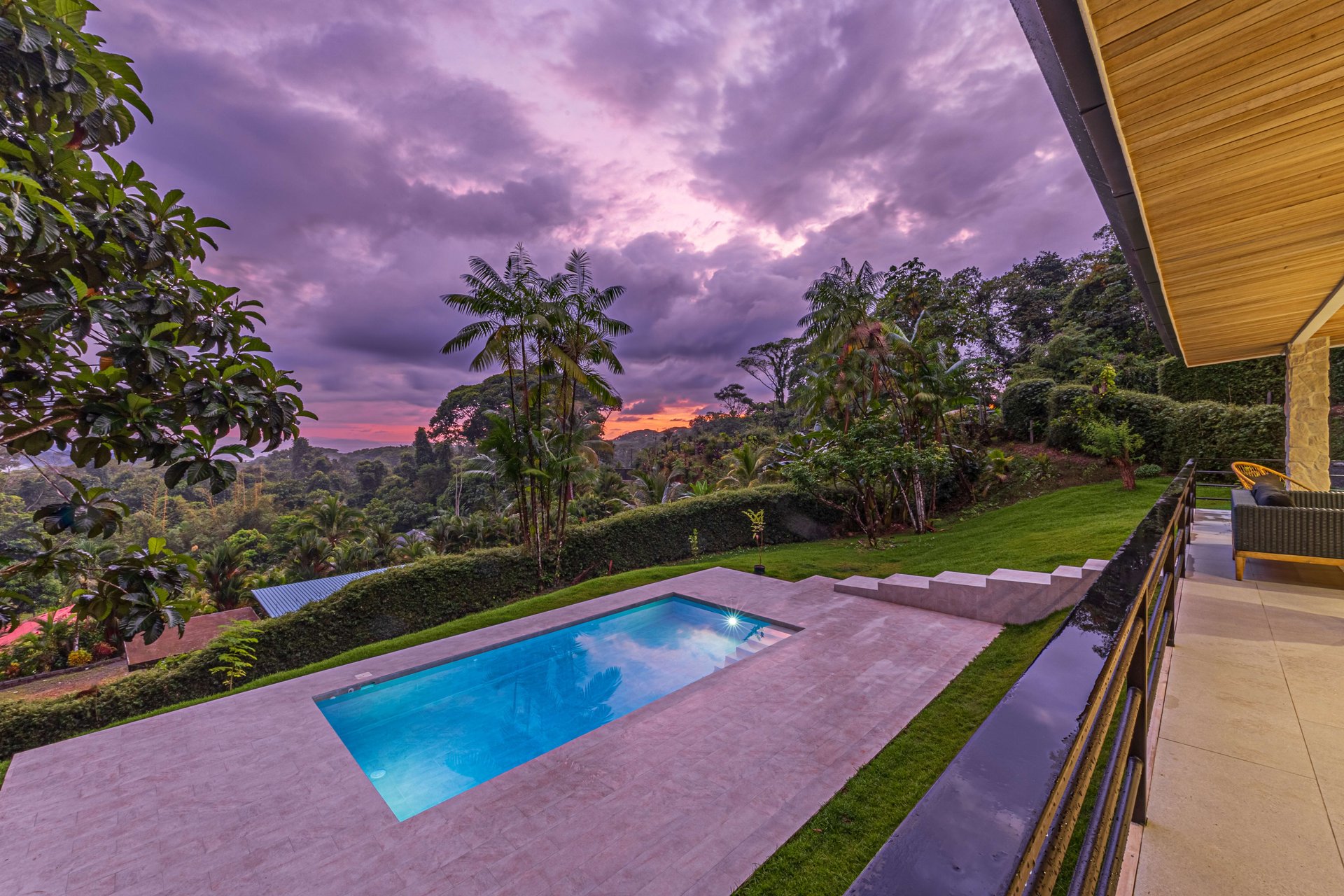 MOVE-IN READY OCEAN VIEW HOME IN CINCO VENTANAS WITH MAJESTIC RIVER ACCESS