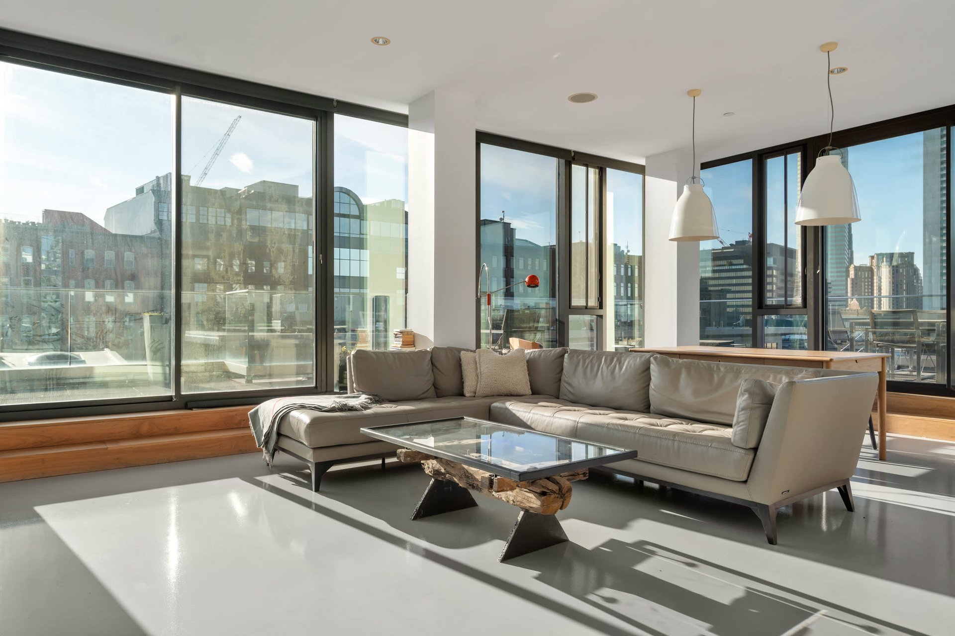 346 Congress St. Unit: 701