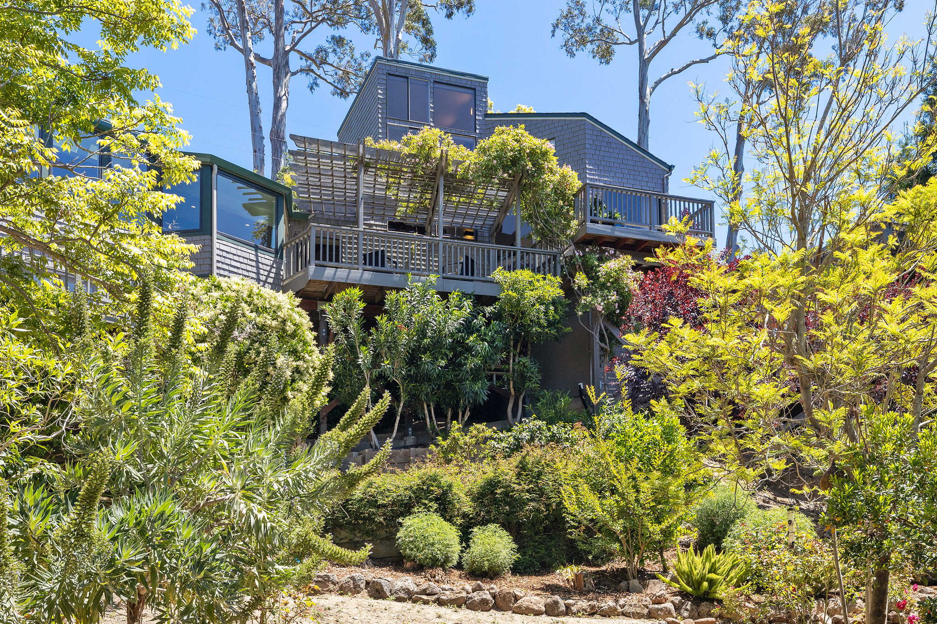 225 Tamalpais Avenue