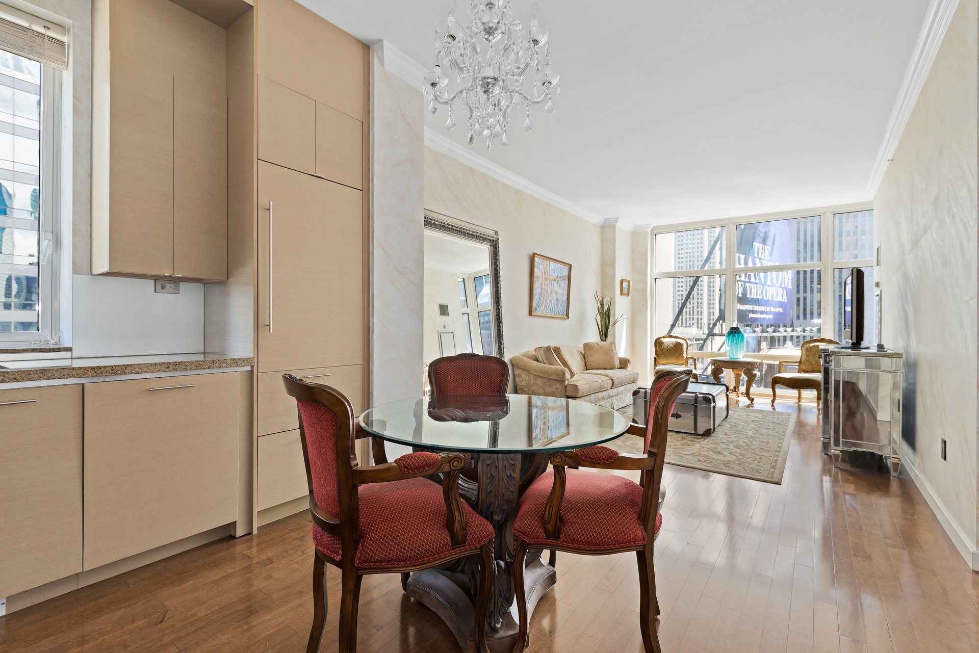 Luxury convertible two-bedroom penthouse suite!