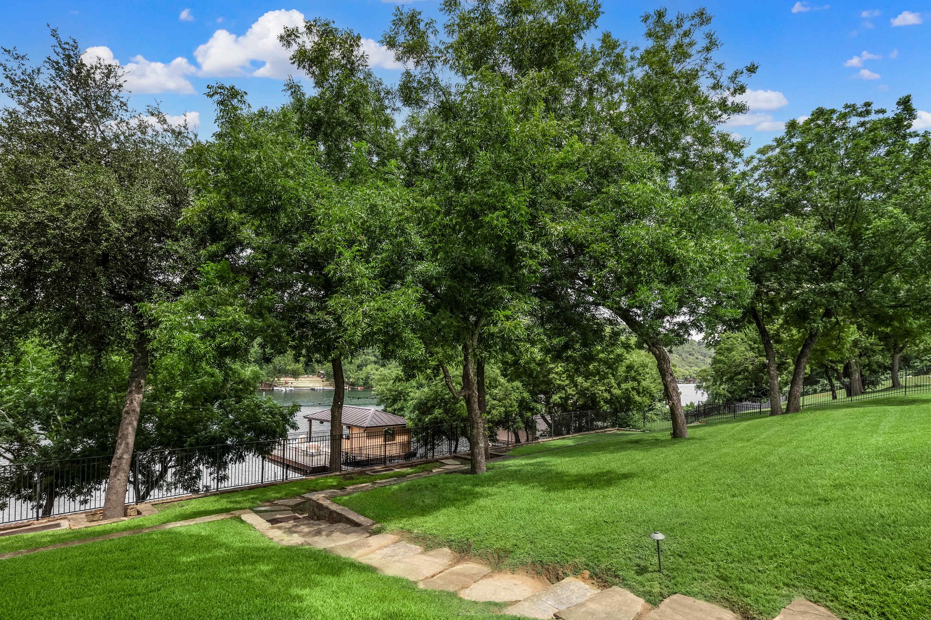 14208 Flat Top Ranch Road 