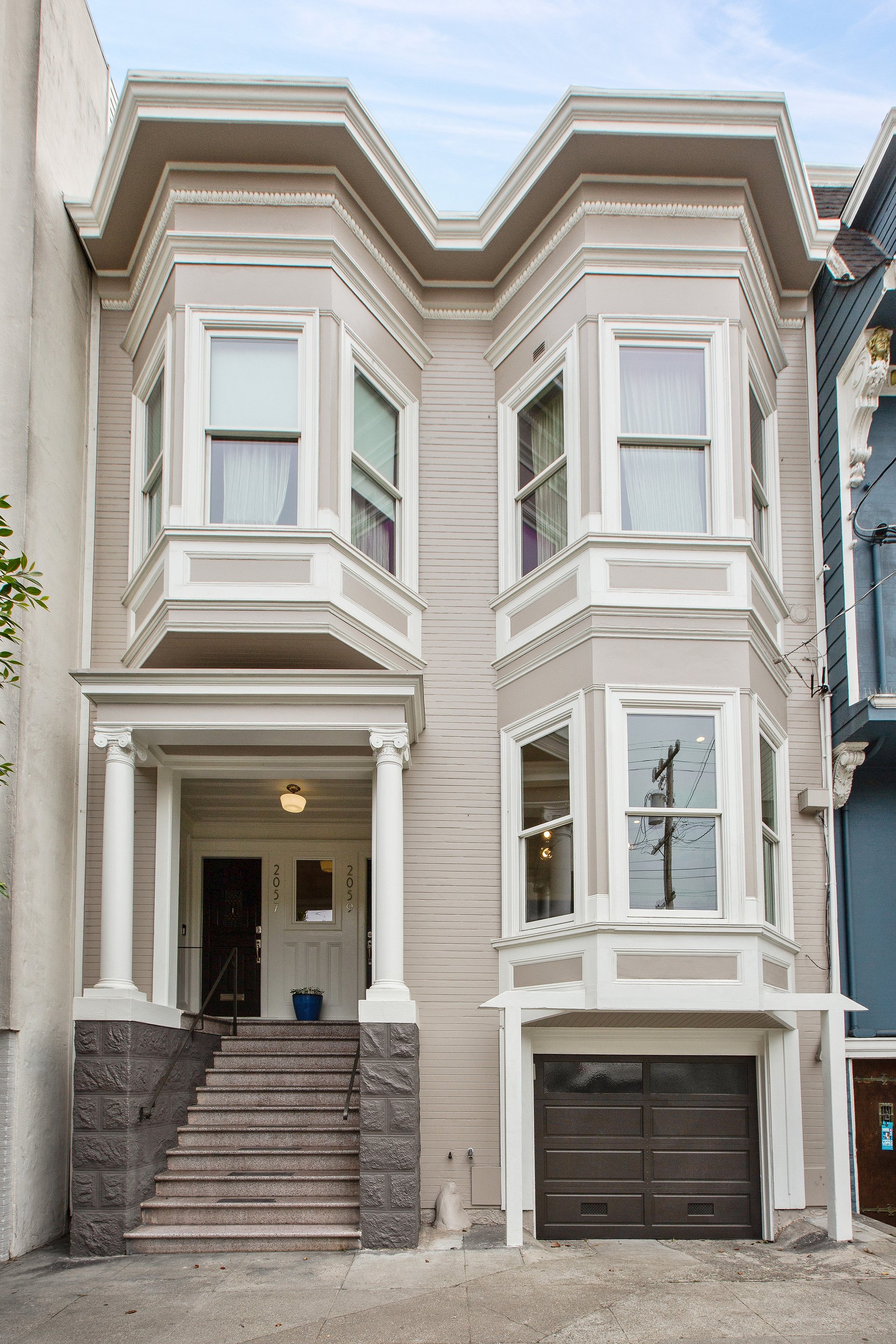 2059 Hayes Street