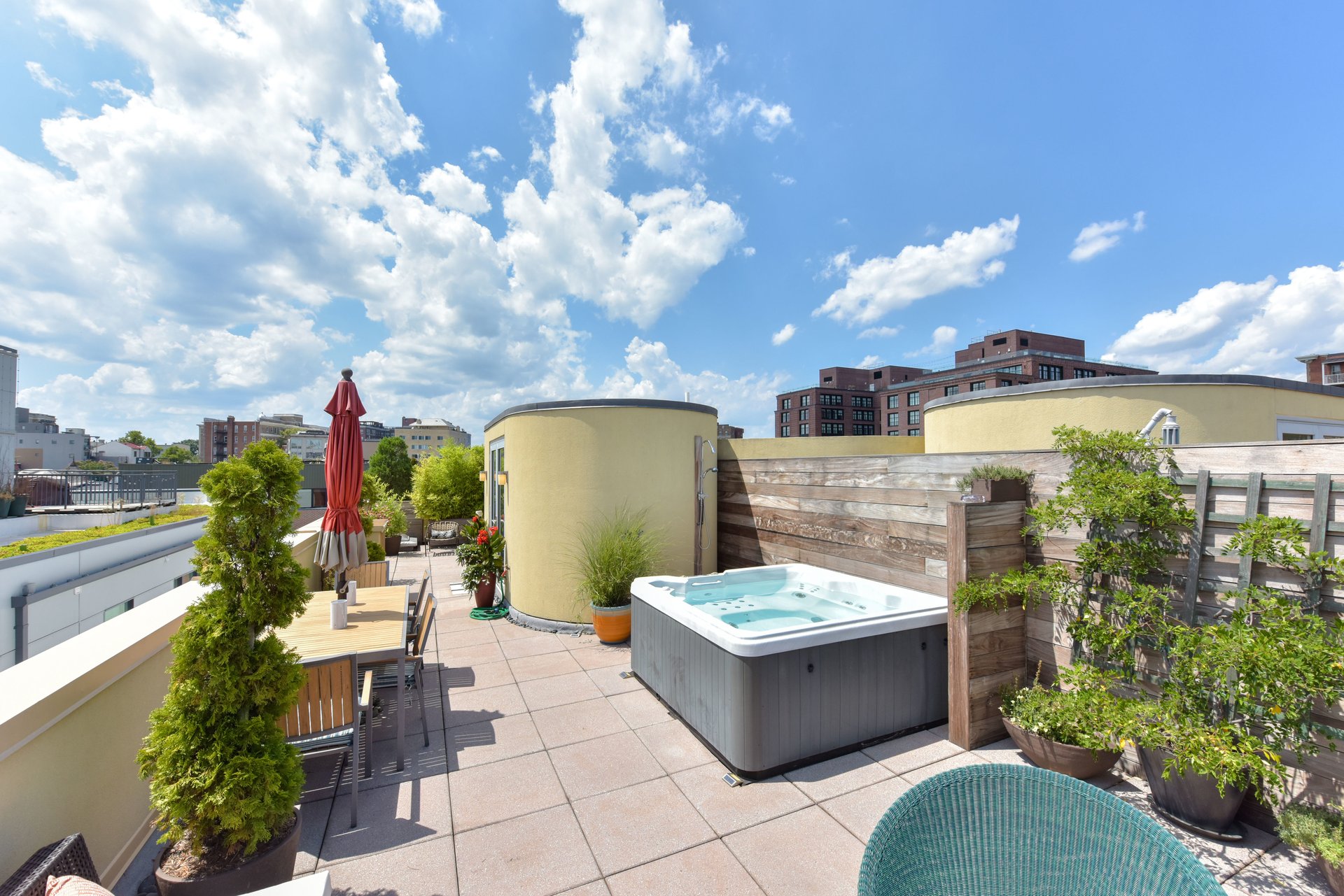 2351 Champlain St NW, #P2