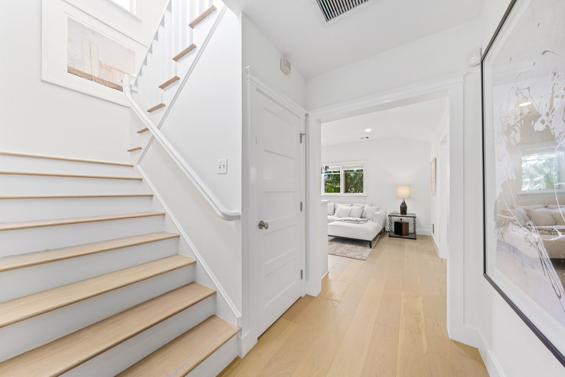 2458 Glyndon Ave, Venice