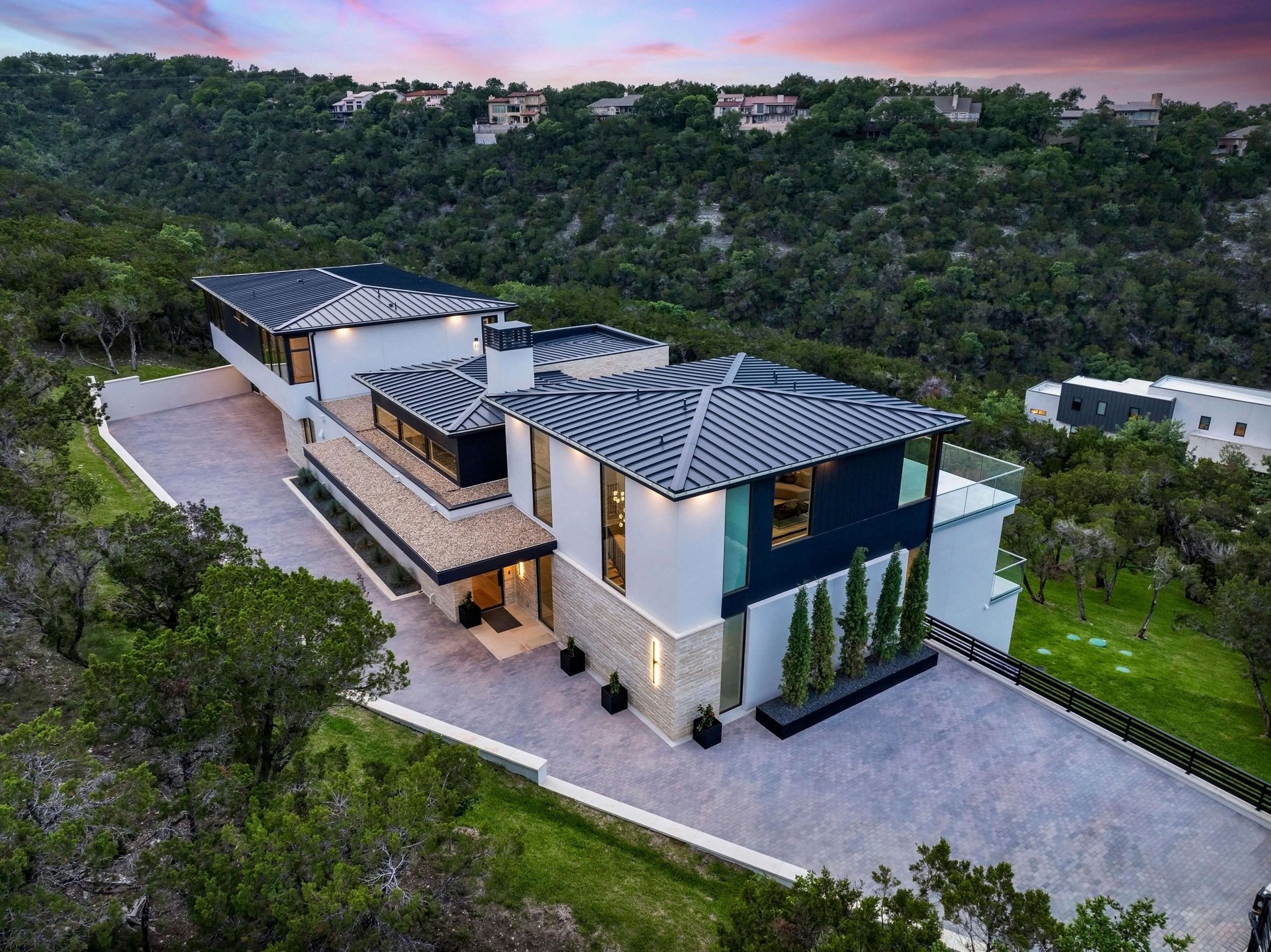 2 Valbella Drive