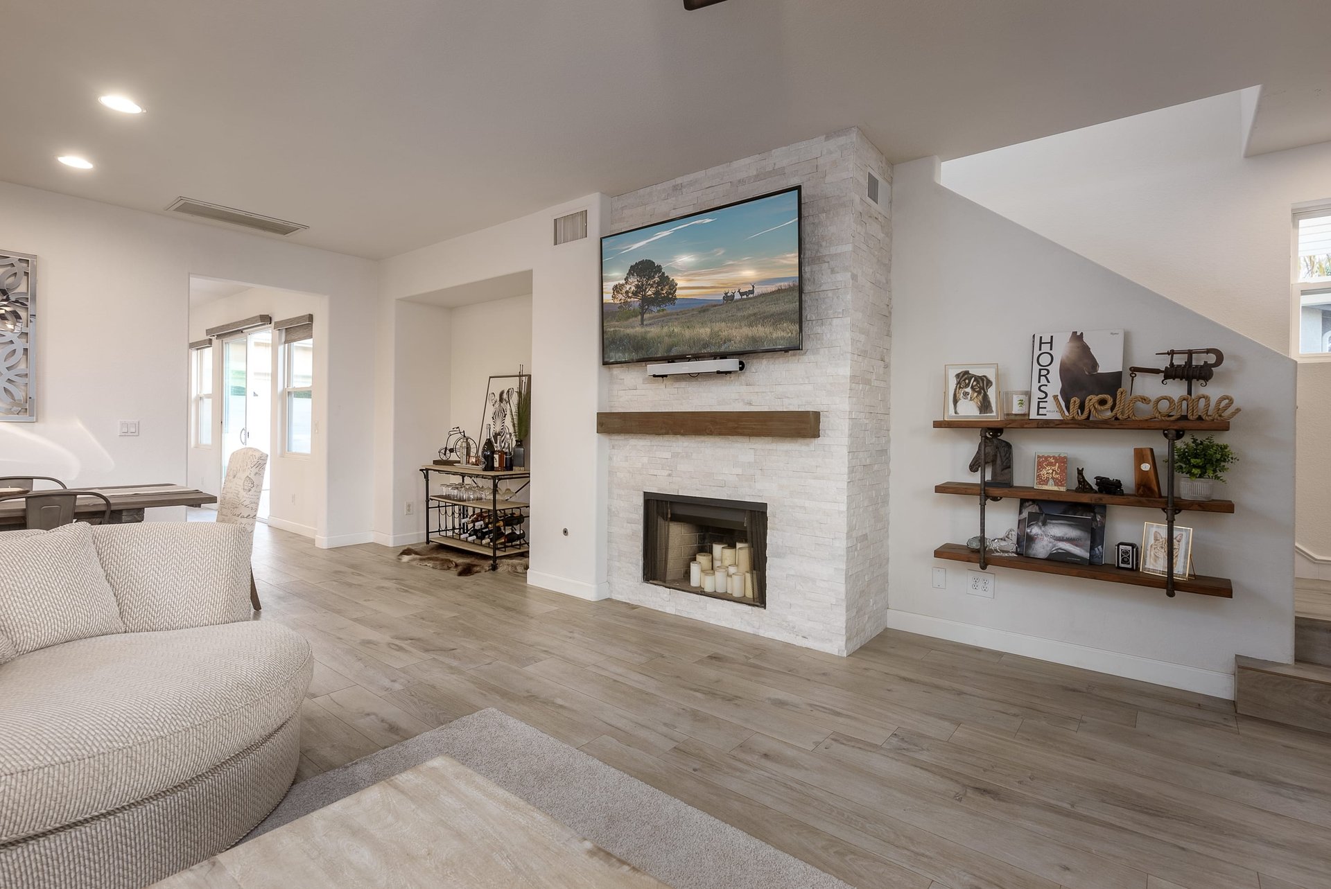Brilliant & Bright Bungalow