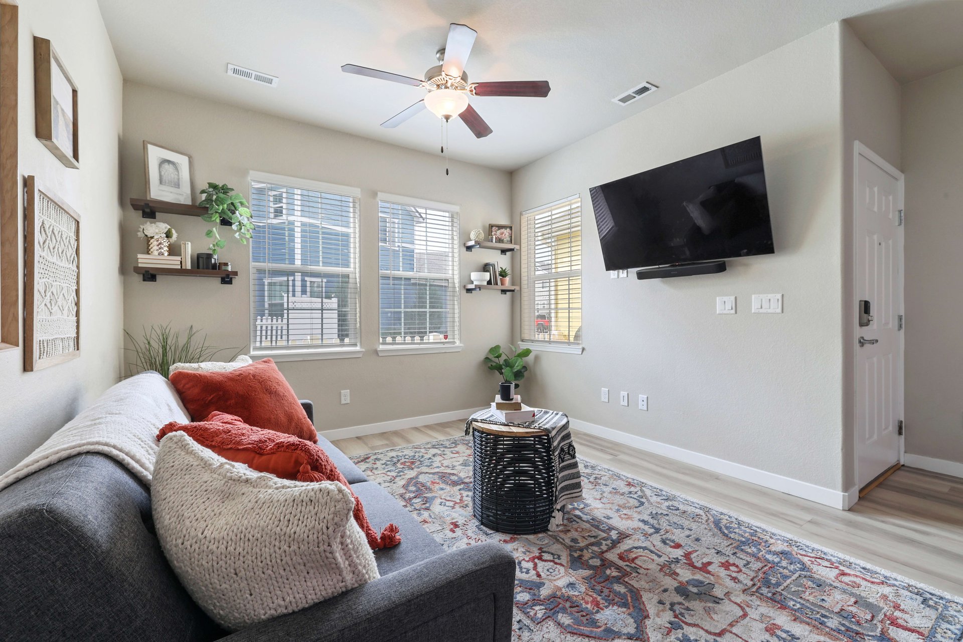 8754 Vista Azul Heights
