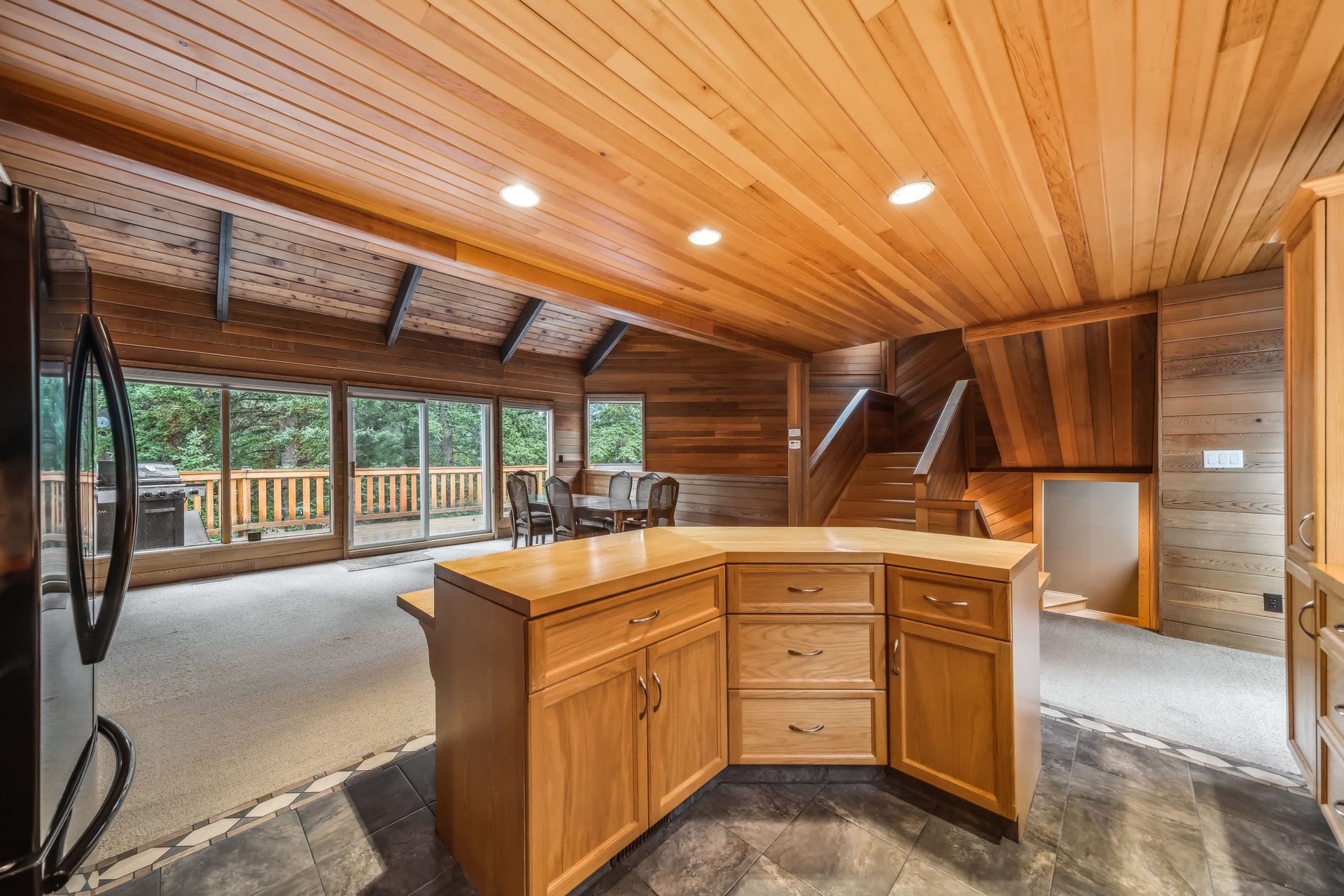3 Spring Creek Crescent