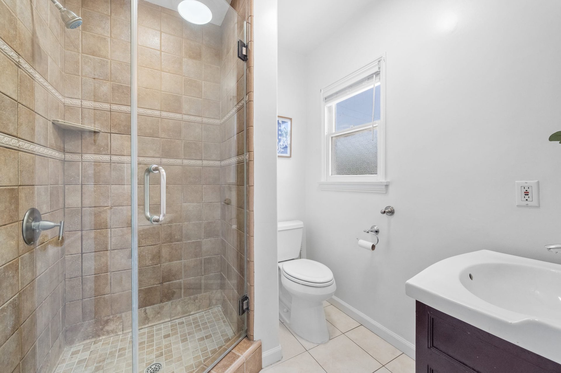 Pristine & Historic Trophy Duplex in Prime Miracle Mile