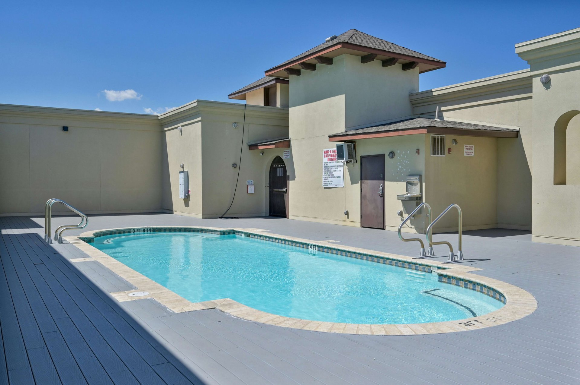 2505 San Gabriel Street #207