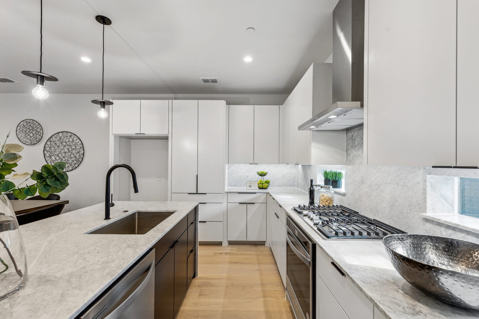 Madison Avenue Townhomes 