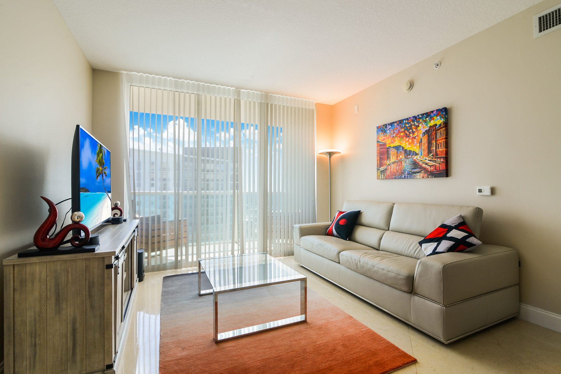 350 Las Olas Place 2820