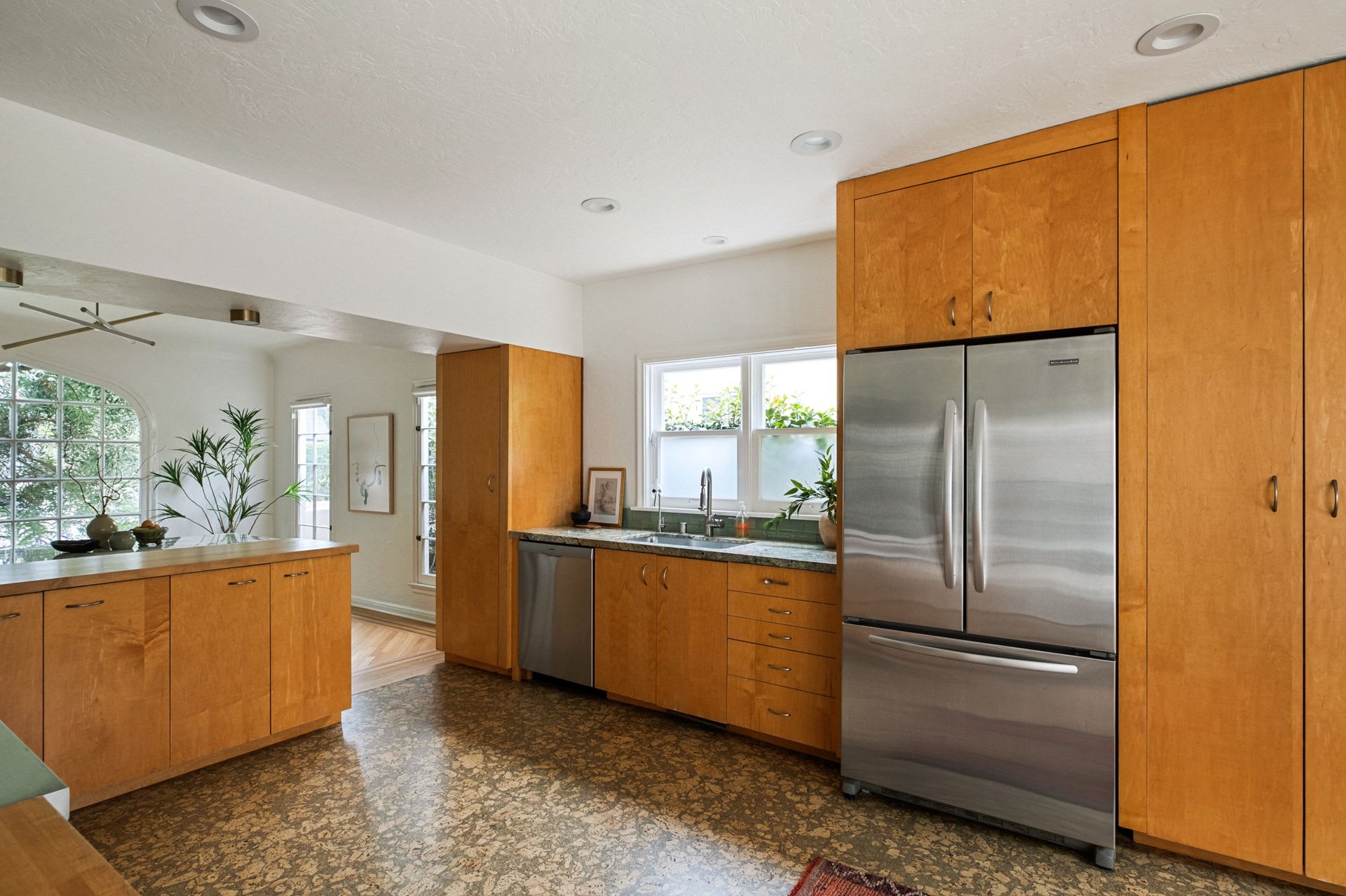 Beautifully Re-imagined Spanish Modern in Wilshire Vista
