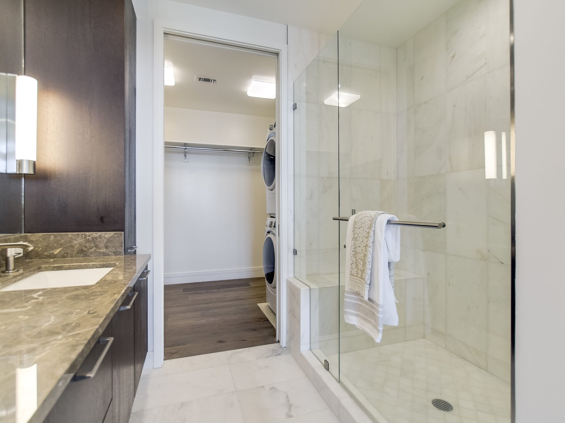 Fifth & West, #1602