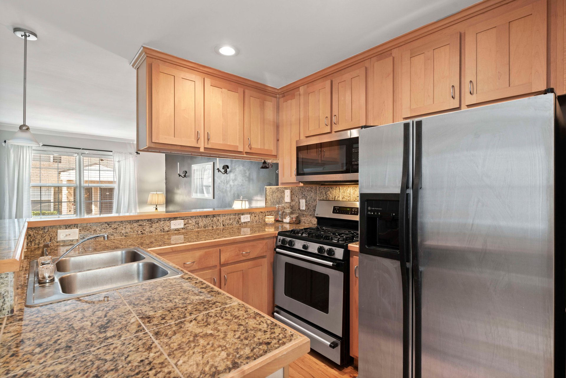 2232 Dunseath Avenue, Unit 210