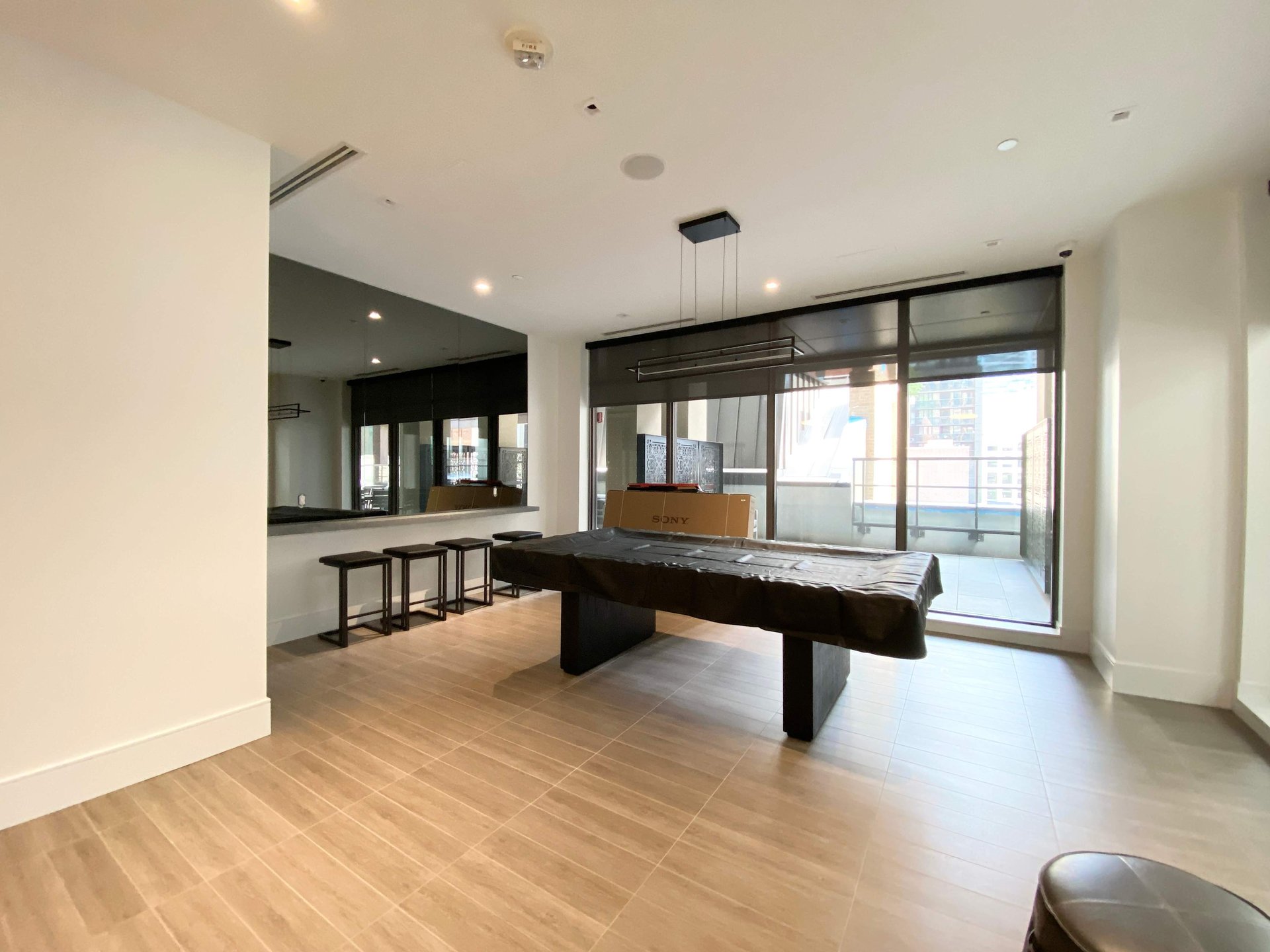 8 Widmer St Unit: 2005