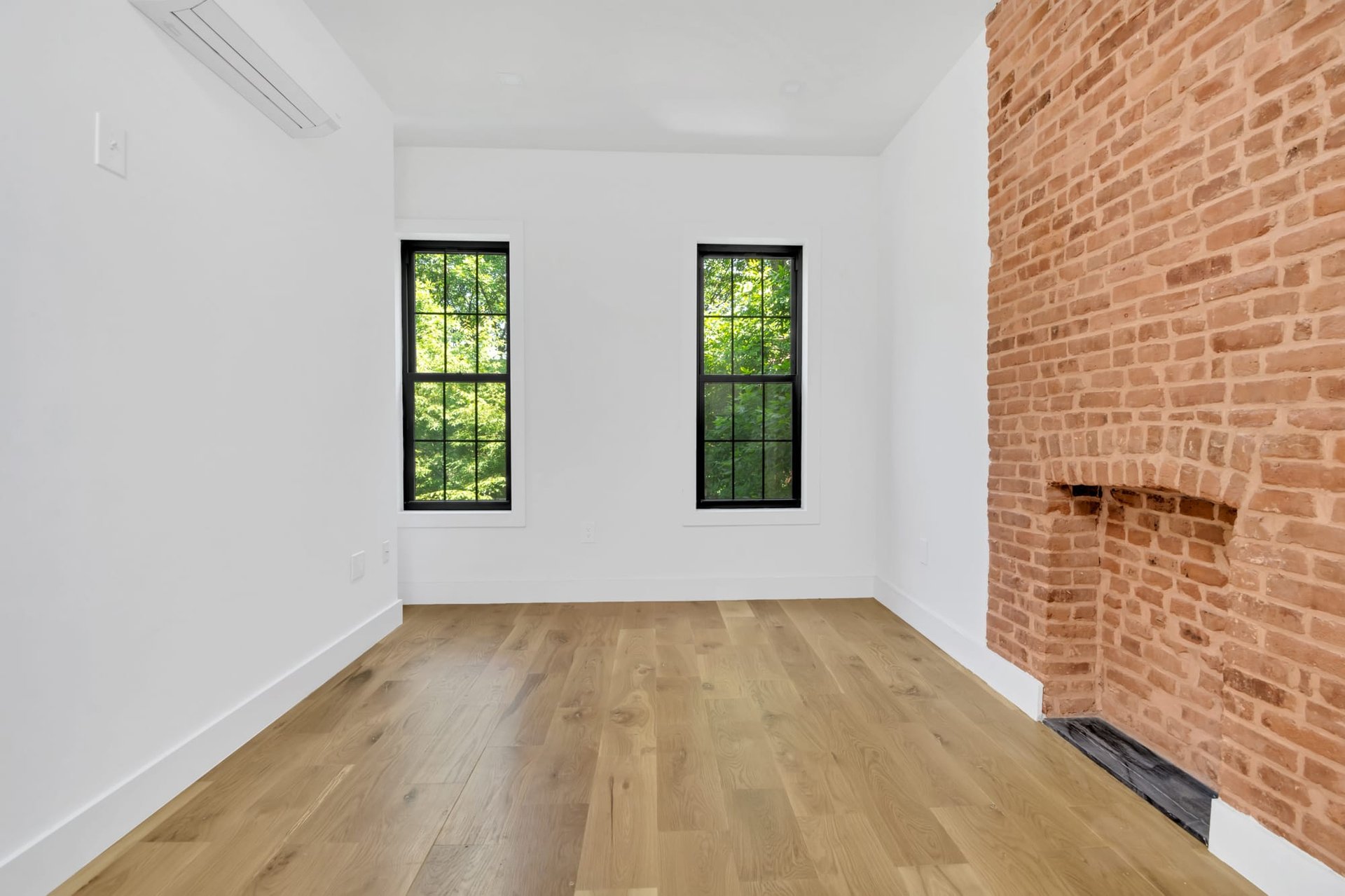 1101 Putnam Avenue, Unit 3