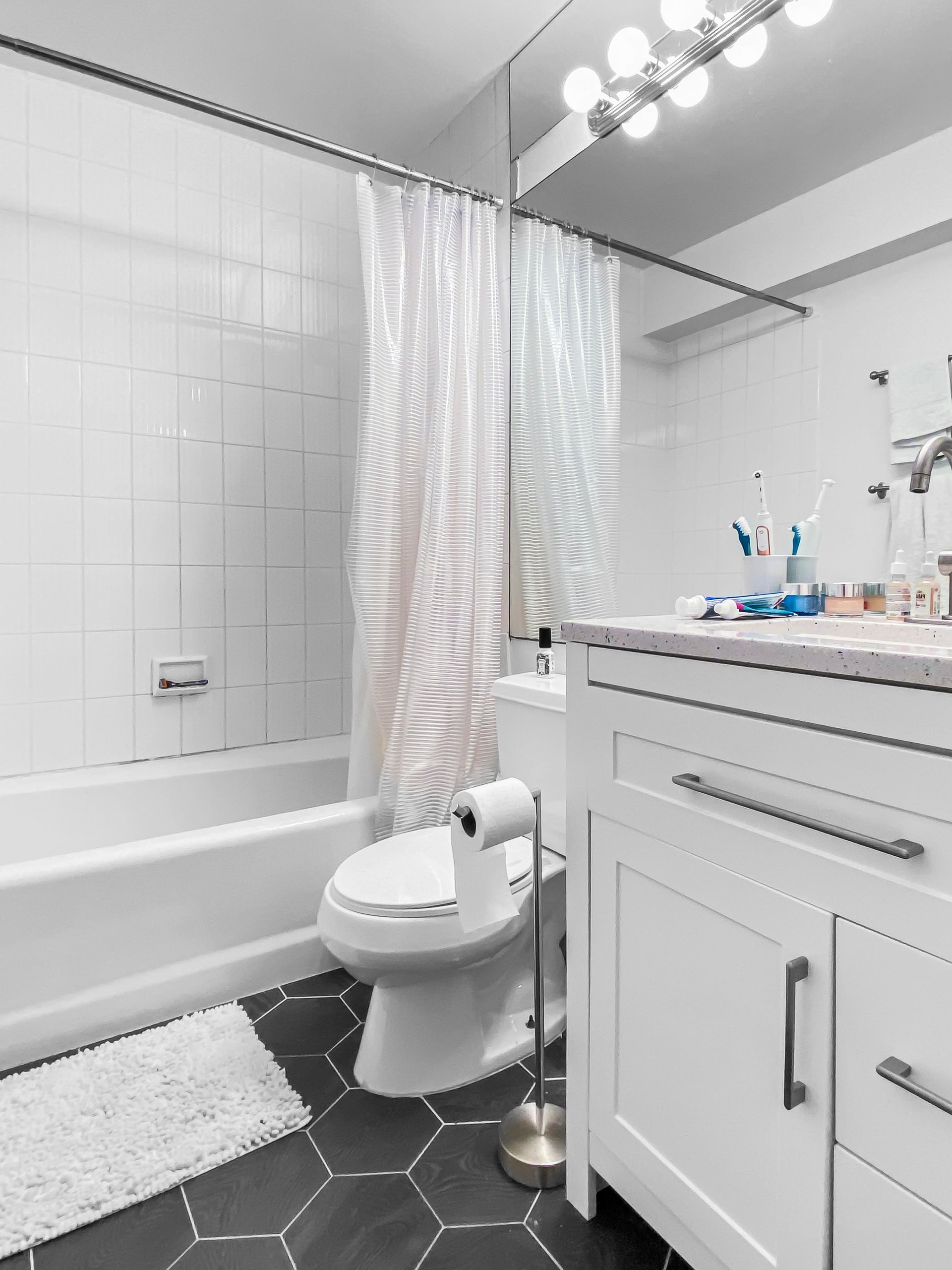 222 W 14th St. 6A