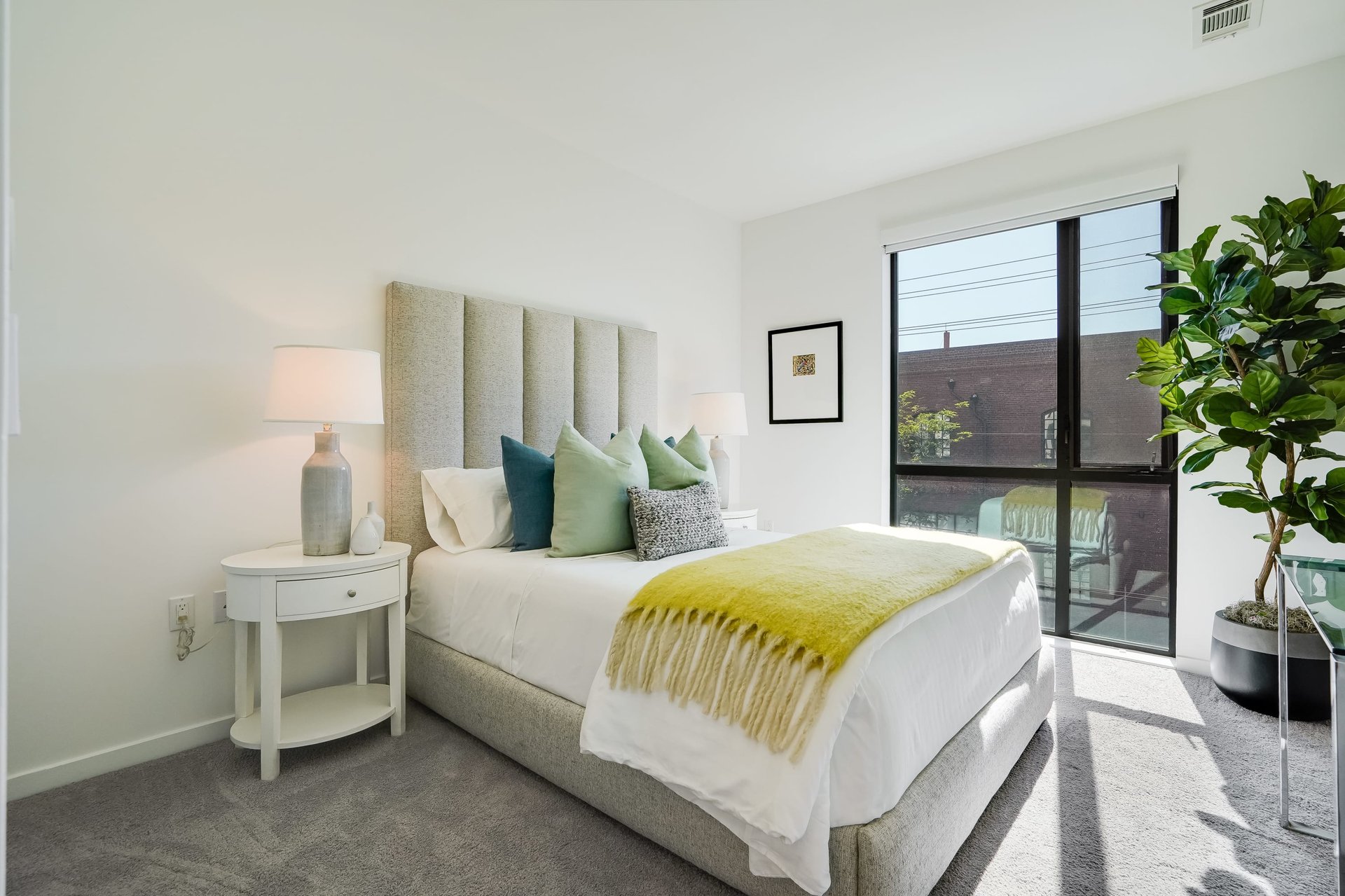 815 Tennessee Street Unit: 305