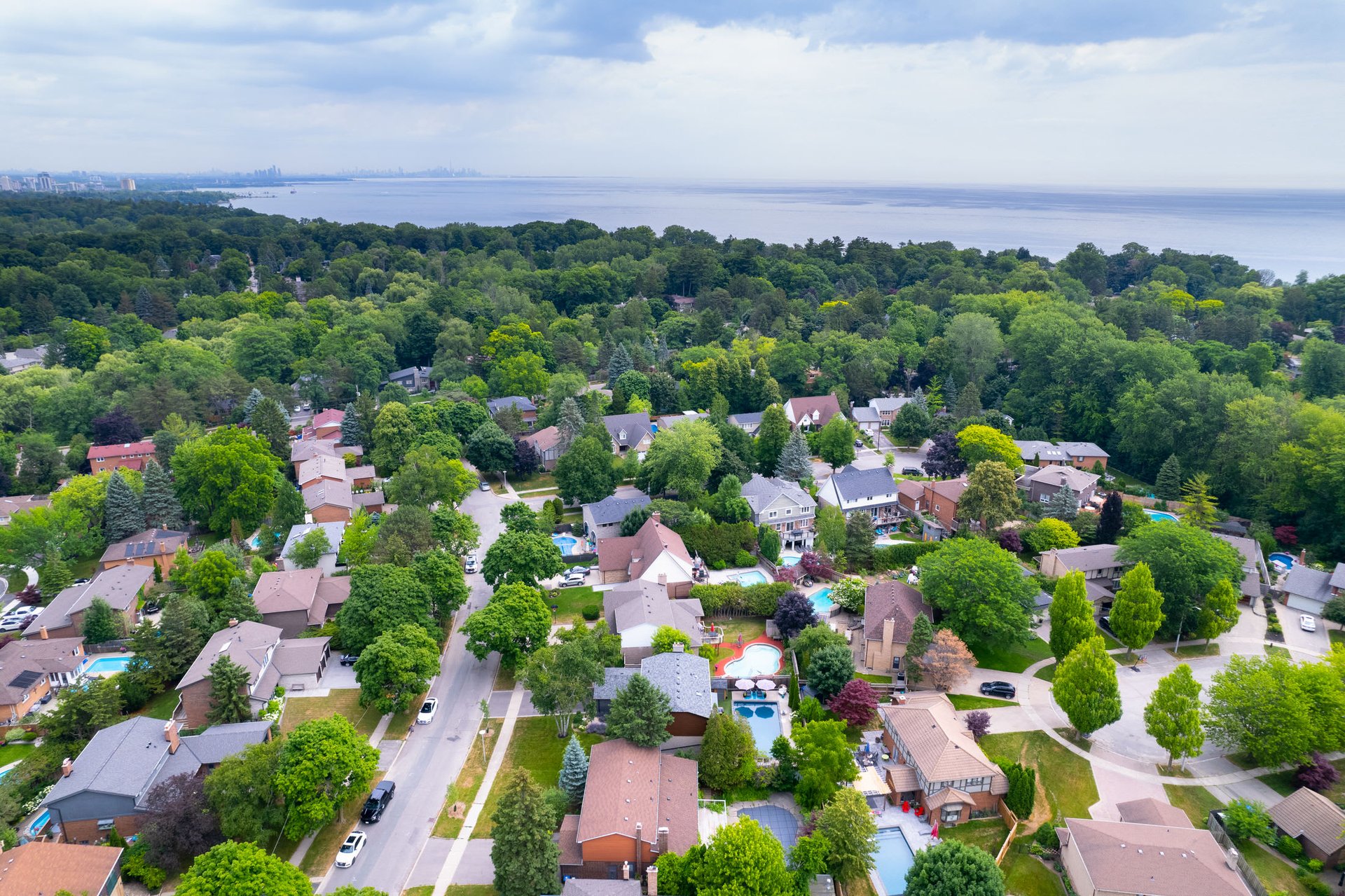 1418 Bridgestone Lane