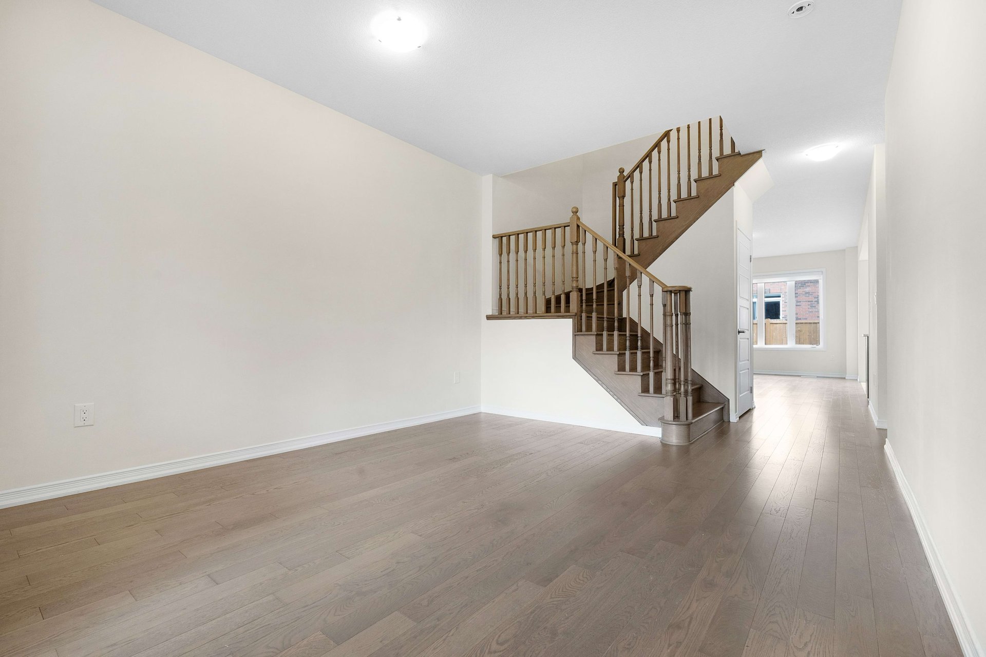 63 Esther Cres