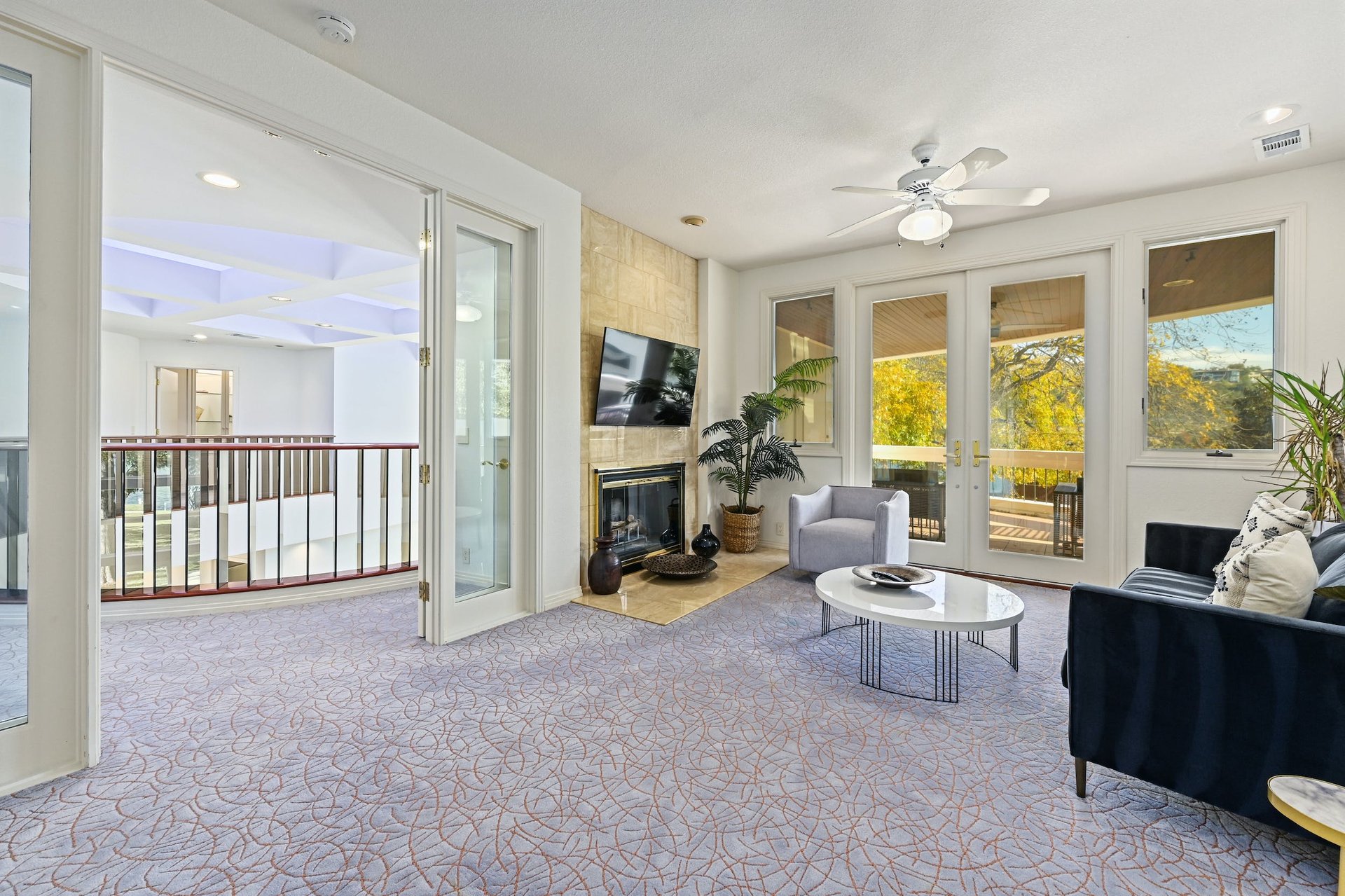3511 Westlake Drive