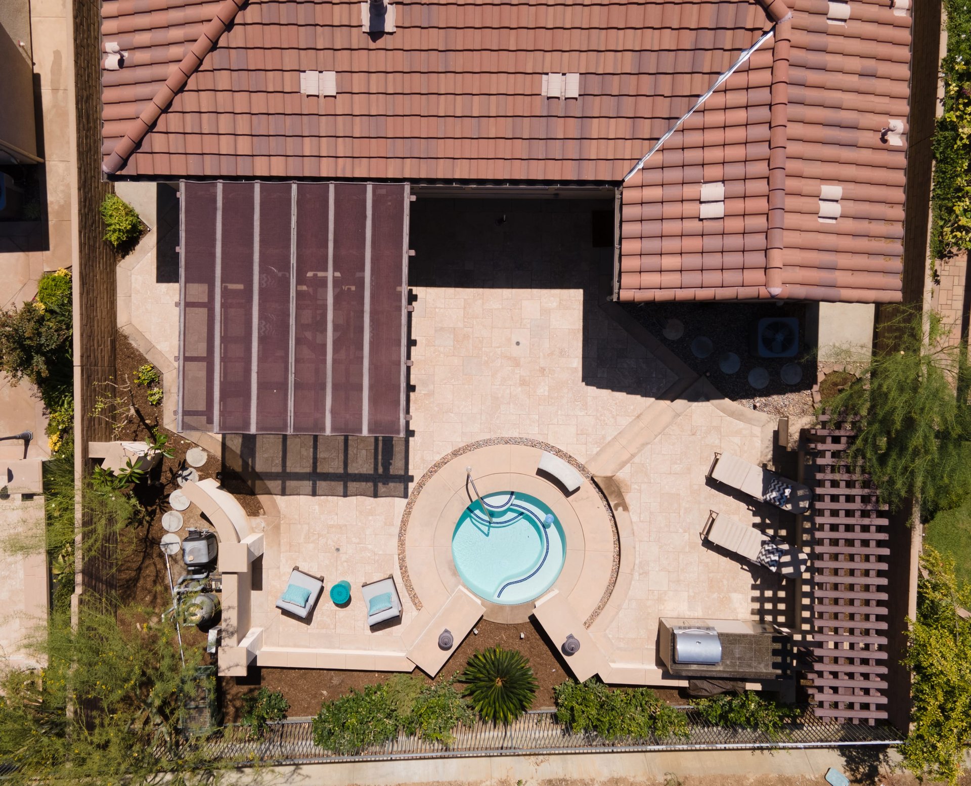 2773 Alamitos 