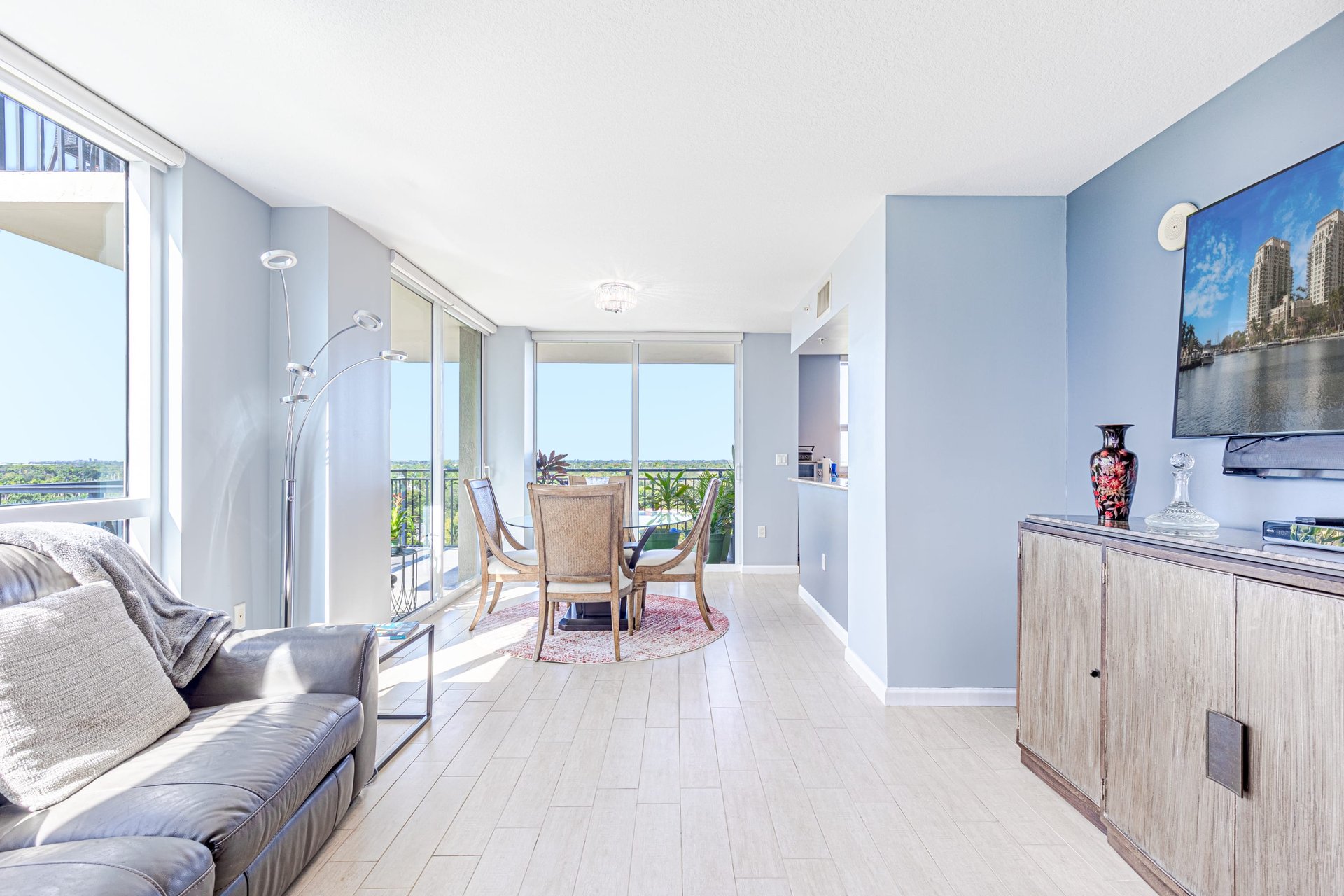610 W Las Olas Unit: 1012N