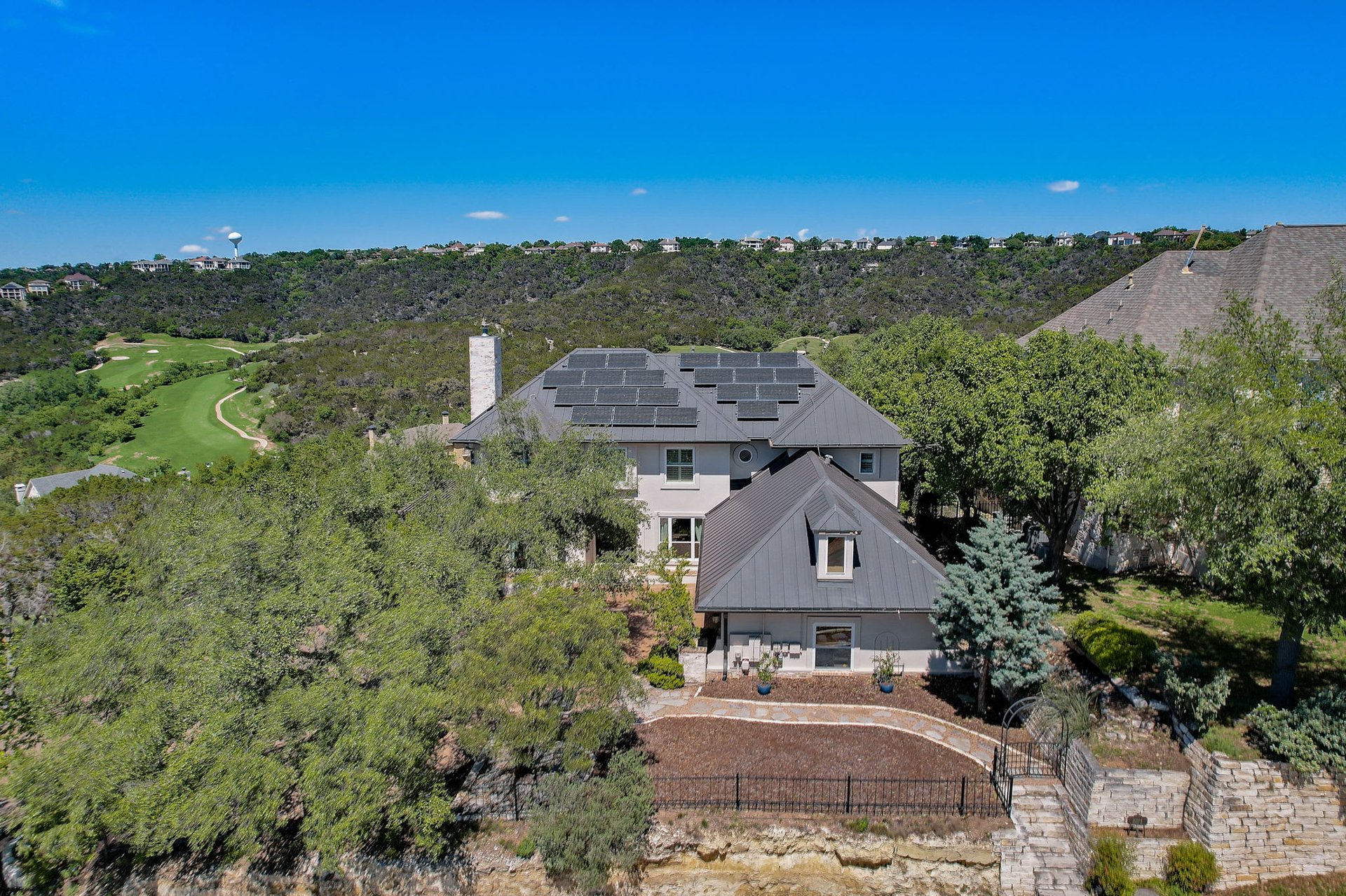 Hill Country Paradise: Luxurious 4/3 Home with Heated Pool/Spa and Spectacular Sunset Views in River Place!