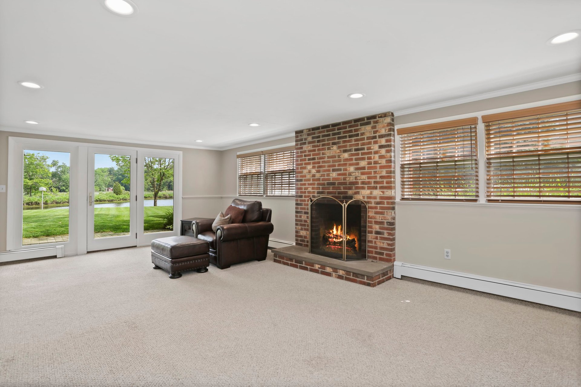 398 Greens Farms Road