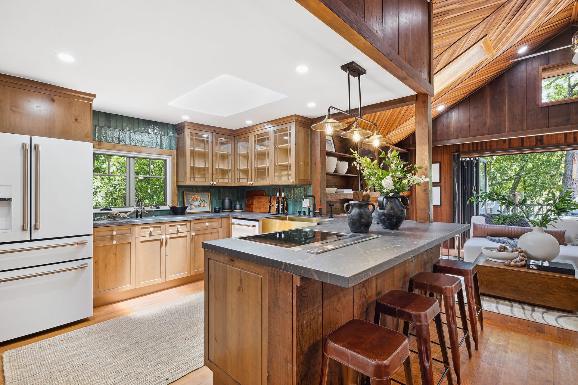 221 Redwood Drive