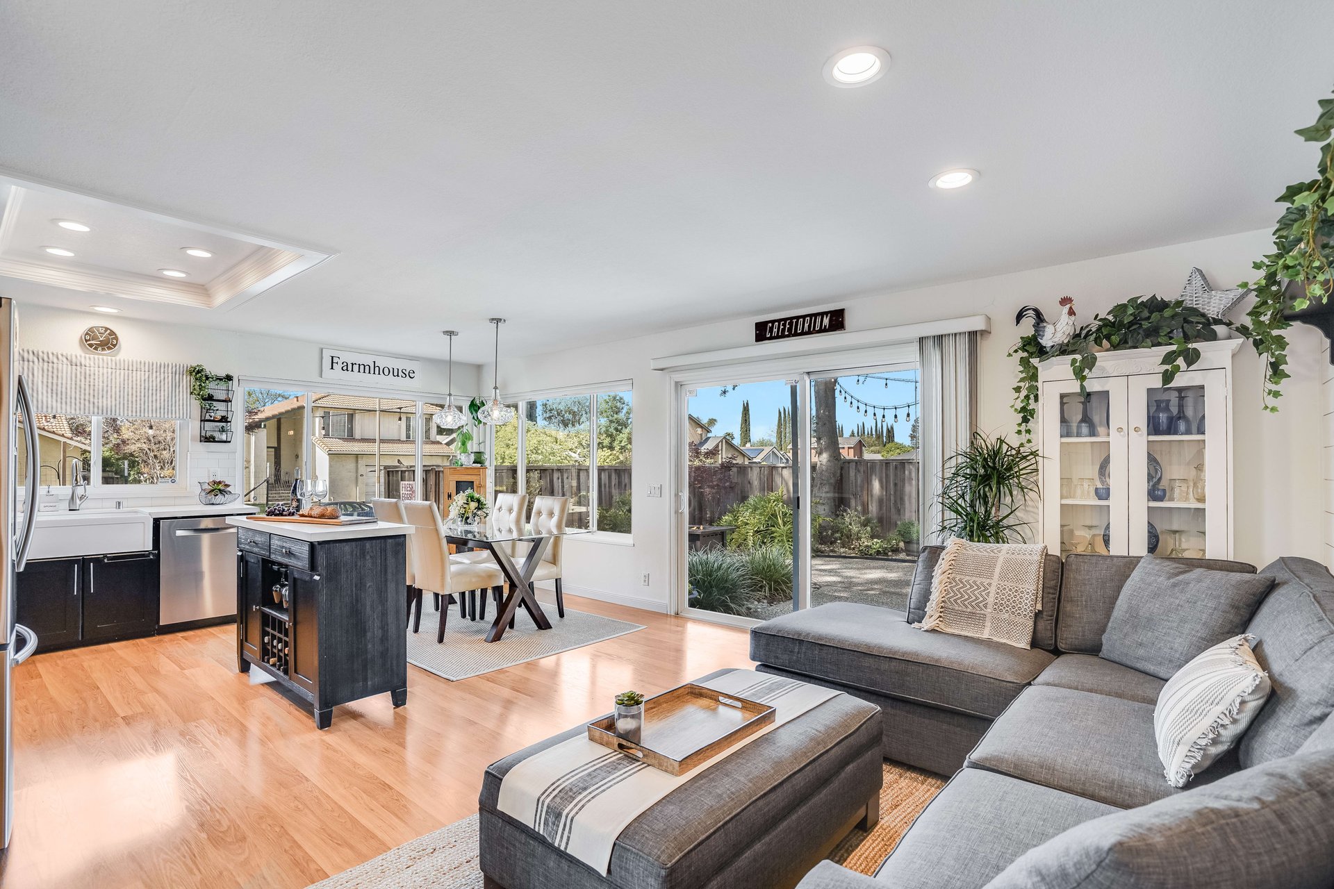 105 Parkwell Court