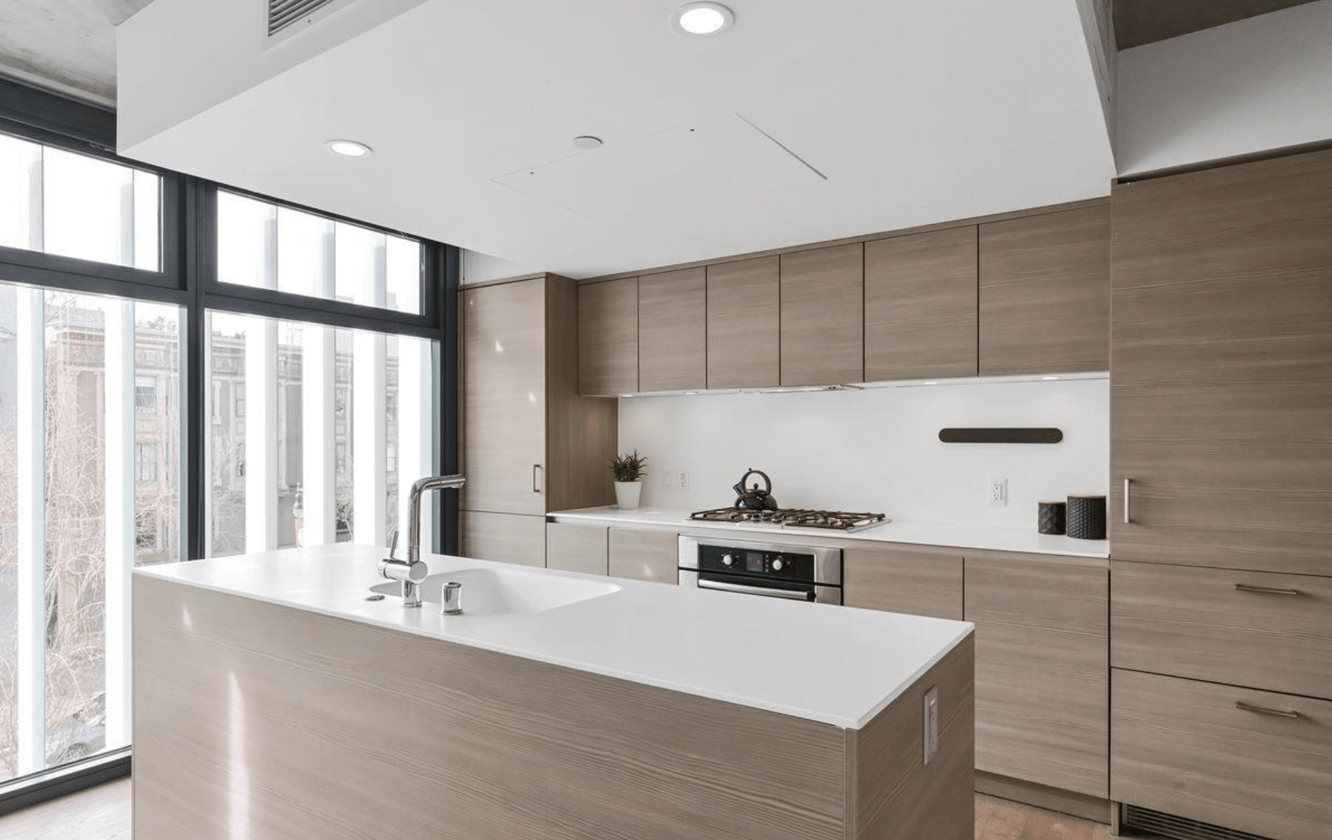 8 Octavia Street, Unit 604
