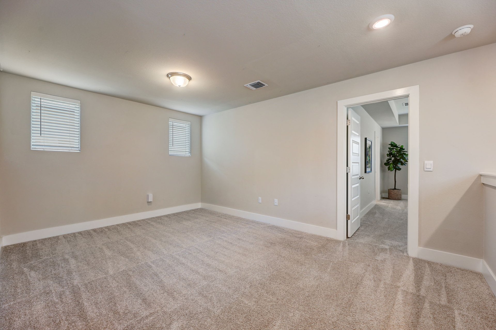 Stunning 2021 Meritage Home in Easton Park with FREE Solar Panels! Better Priced Than New Builds and Move-In Ready!