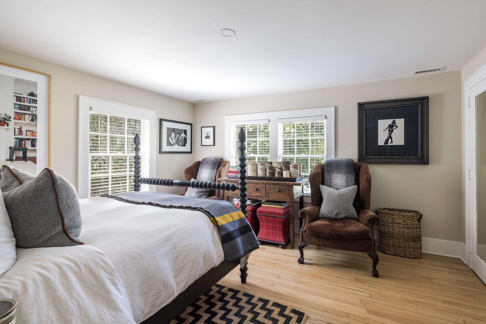 Bridghampton Village South Designer-Renovated Shingled Cottage