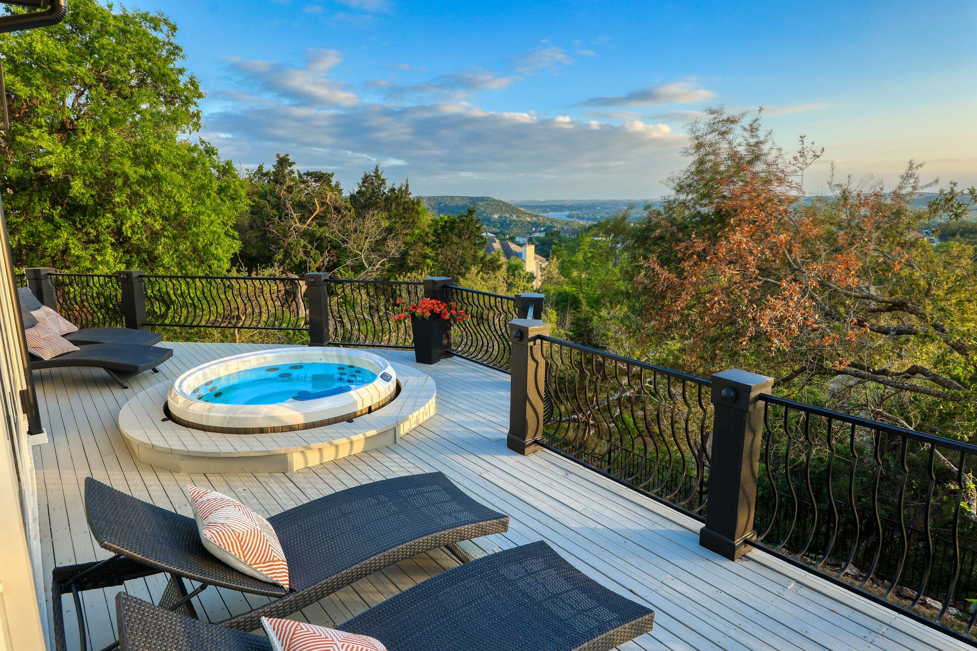 4303 Cat Mountain Drive