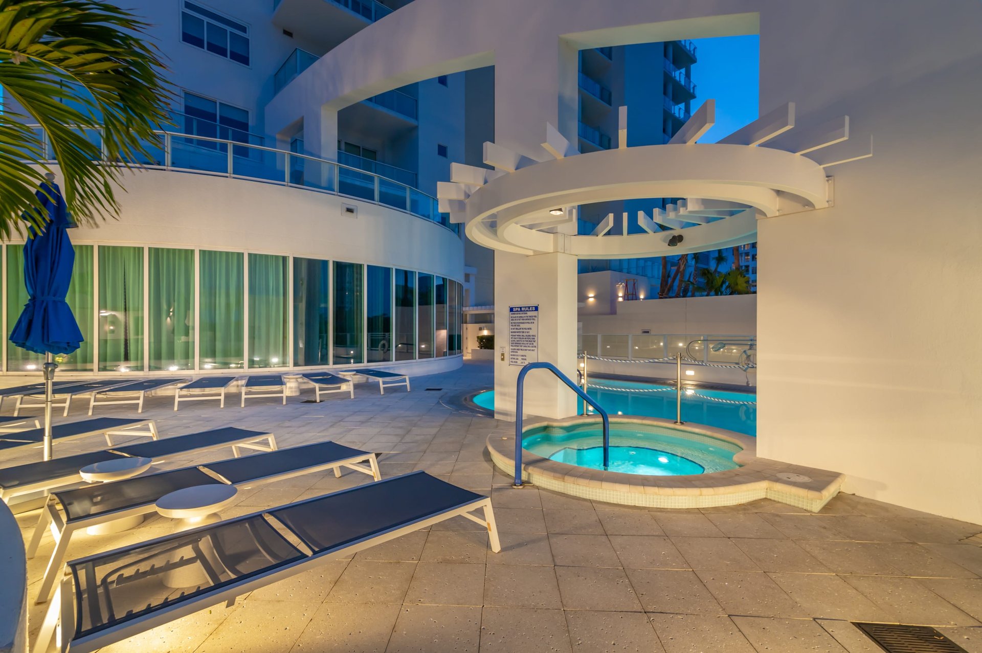 Penthouse at 624 Palm