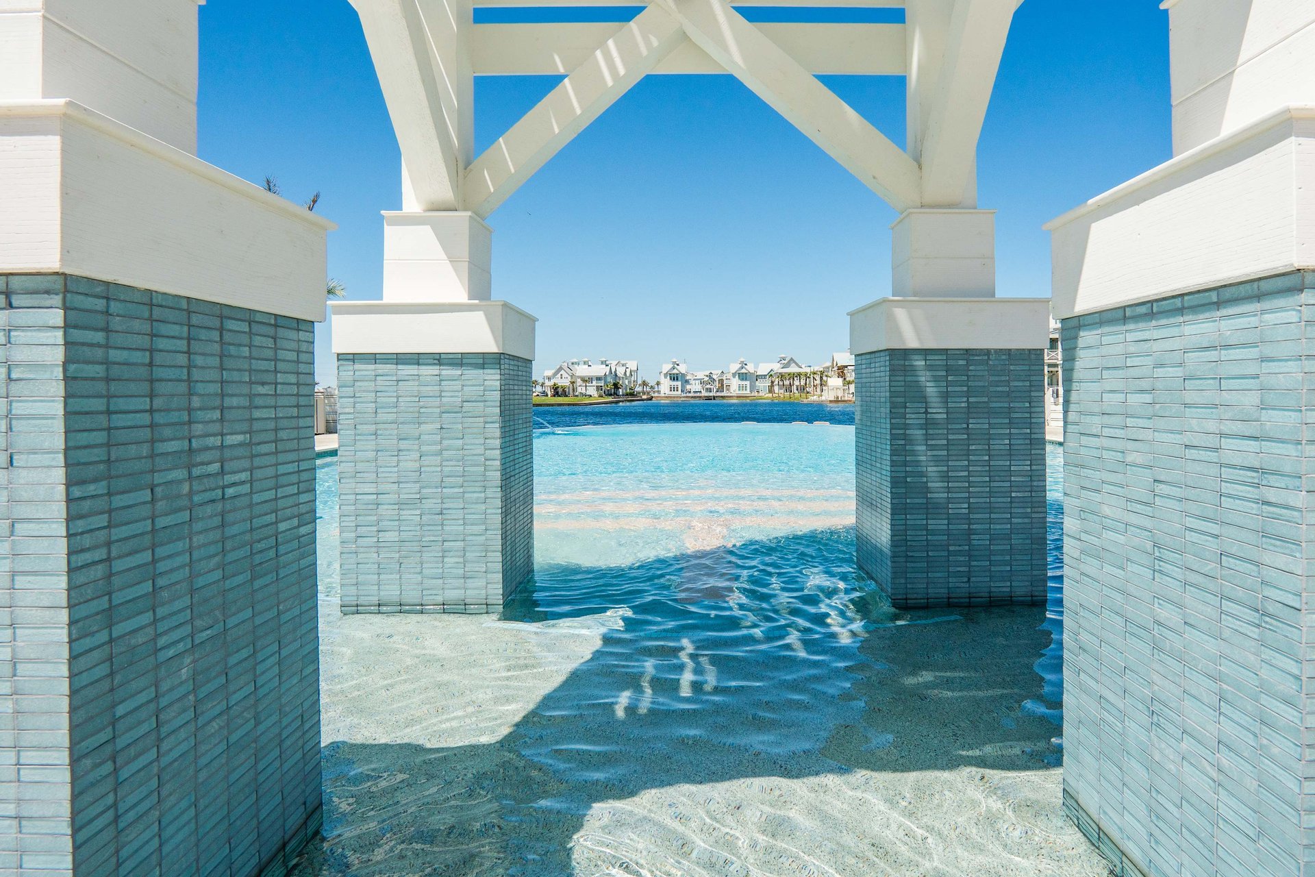 Cinnamon Shore South Community Pool