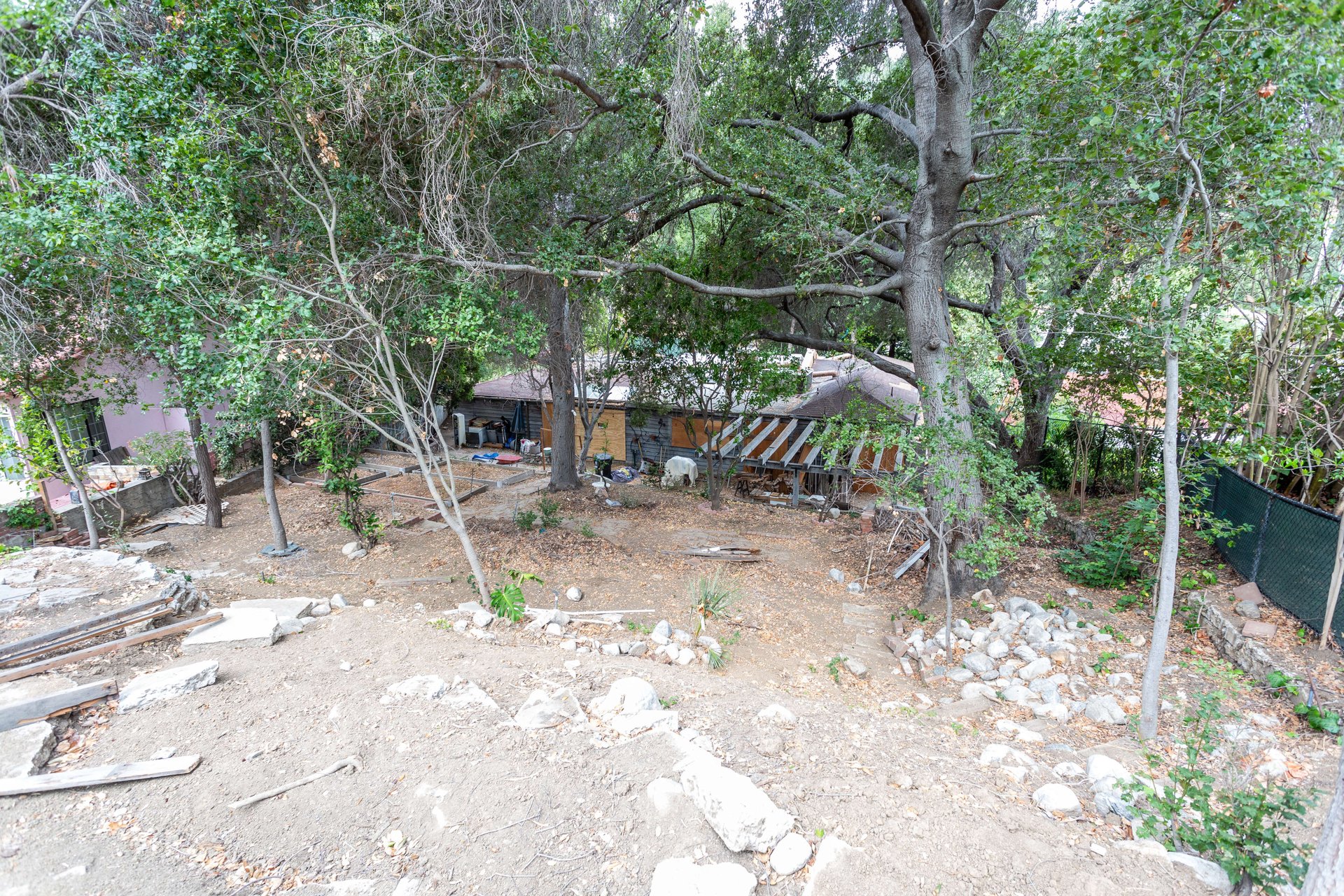 3888 Berry Dr, Studio City