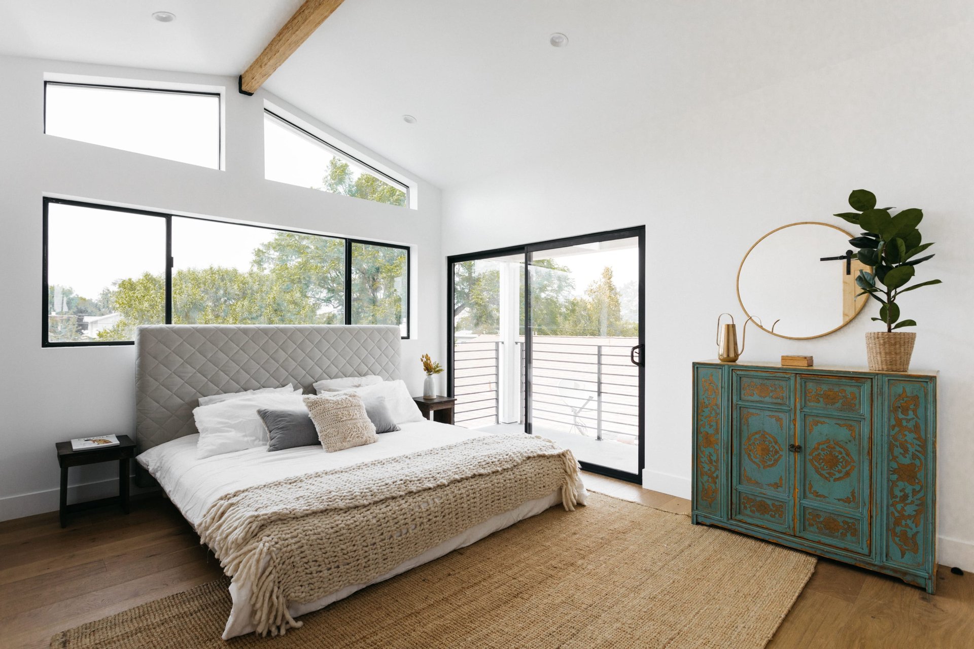 A modern farmhouse compound  in creative Frogtown