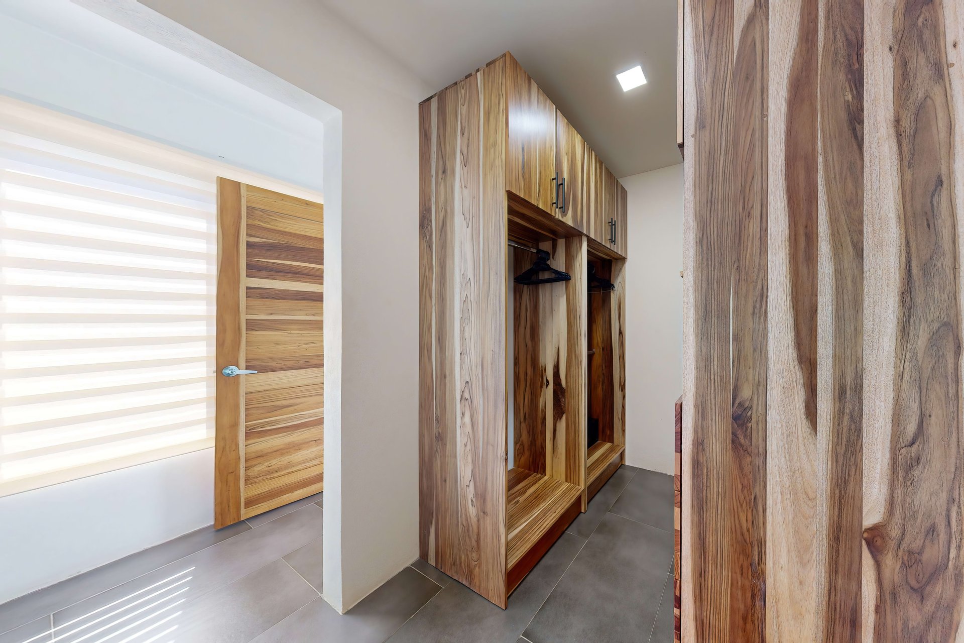 Modern Construction 3 Beds, 2,5 Baths Home.  Best Deal in Uvita! 
